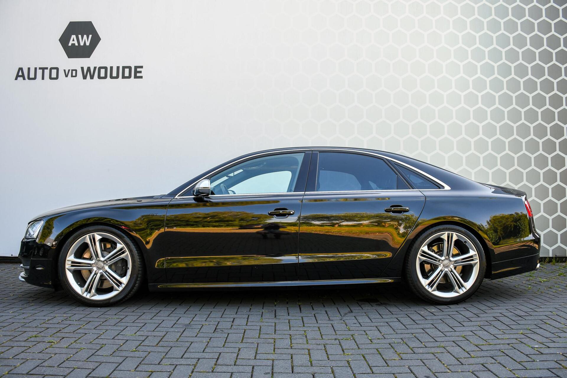 Foto van Audi S8