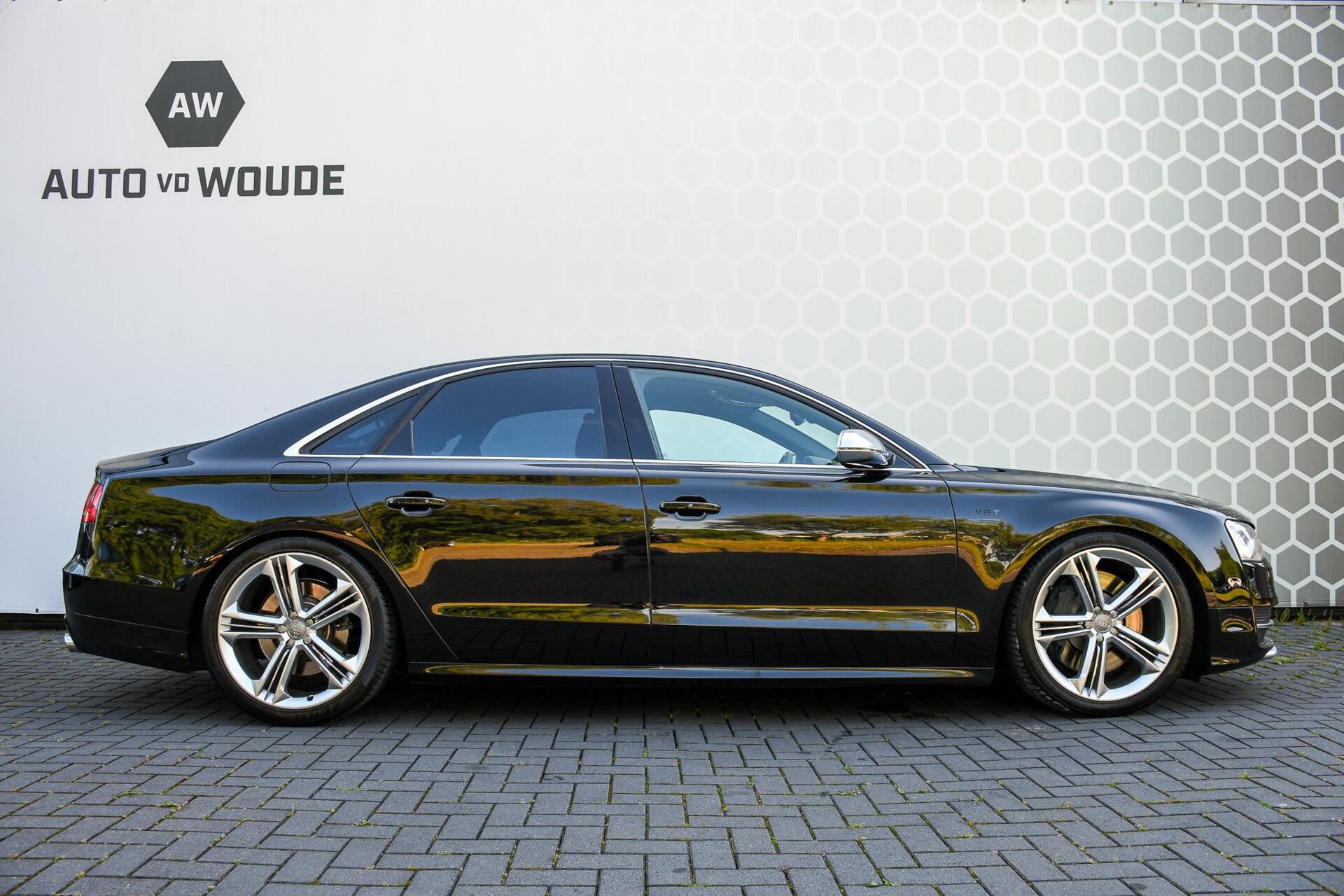 Foto van Audi S8
