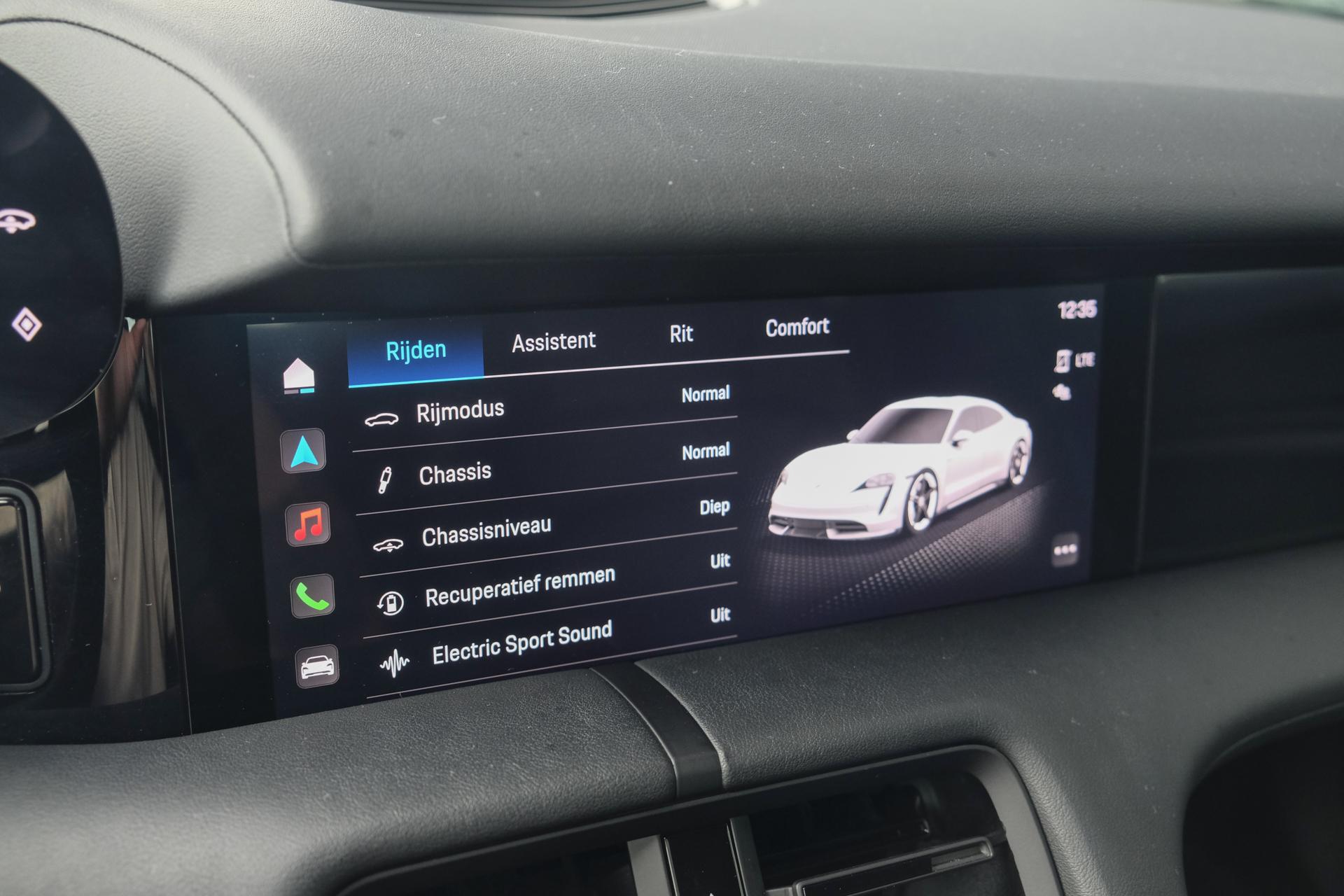 Foto van Porsche Taycan