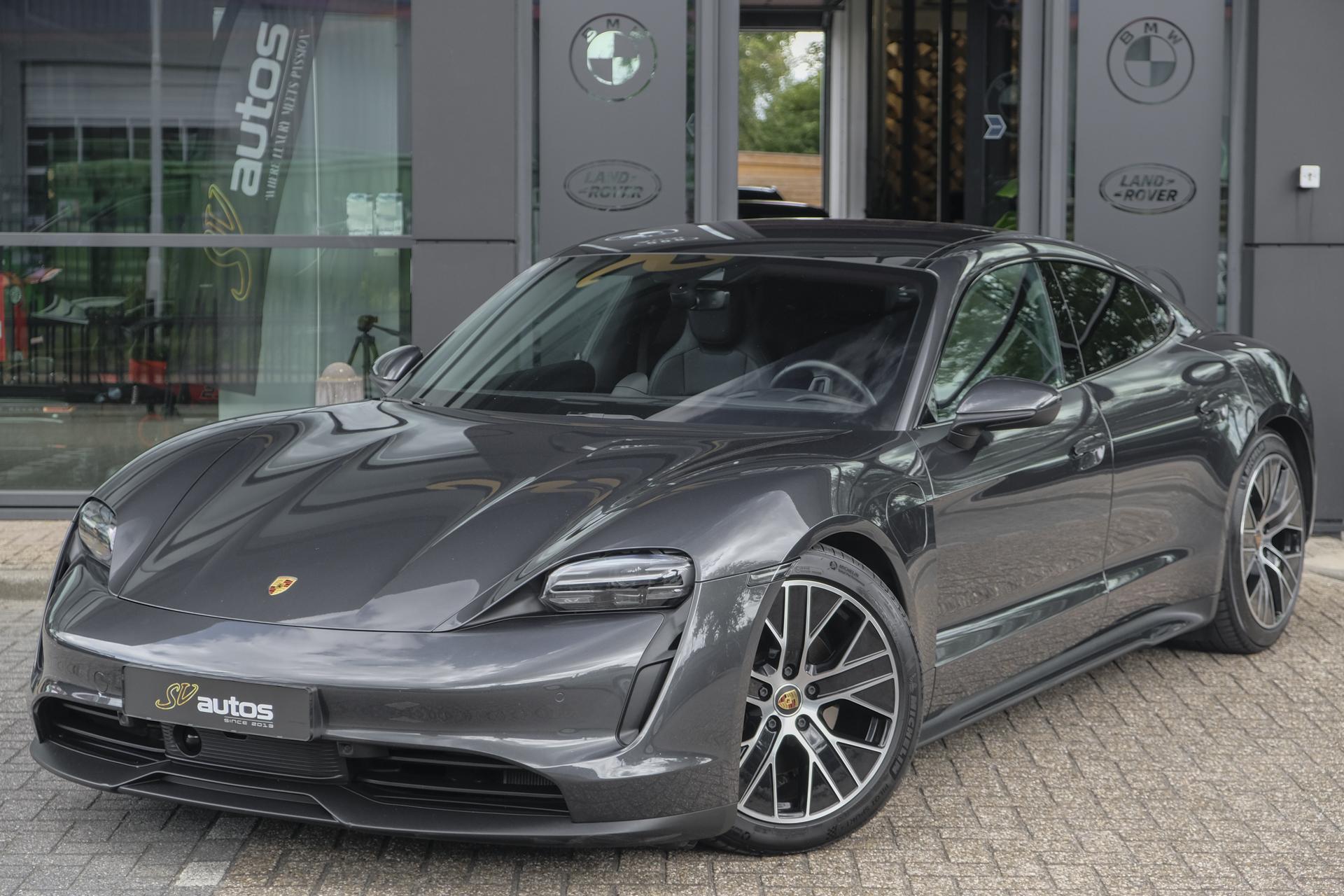Foto van Porsche Taycan