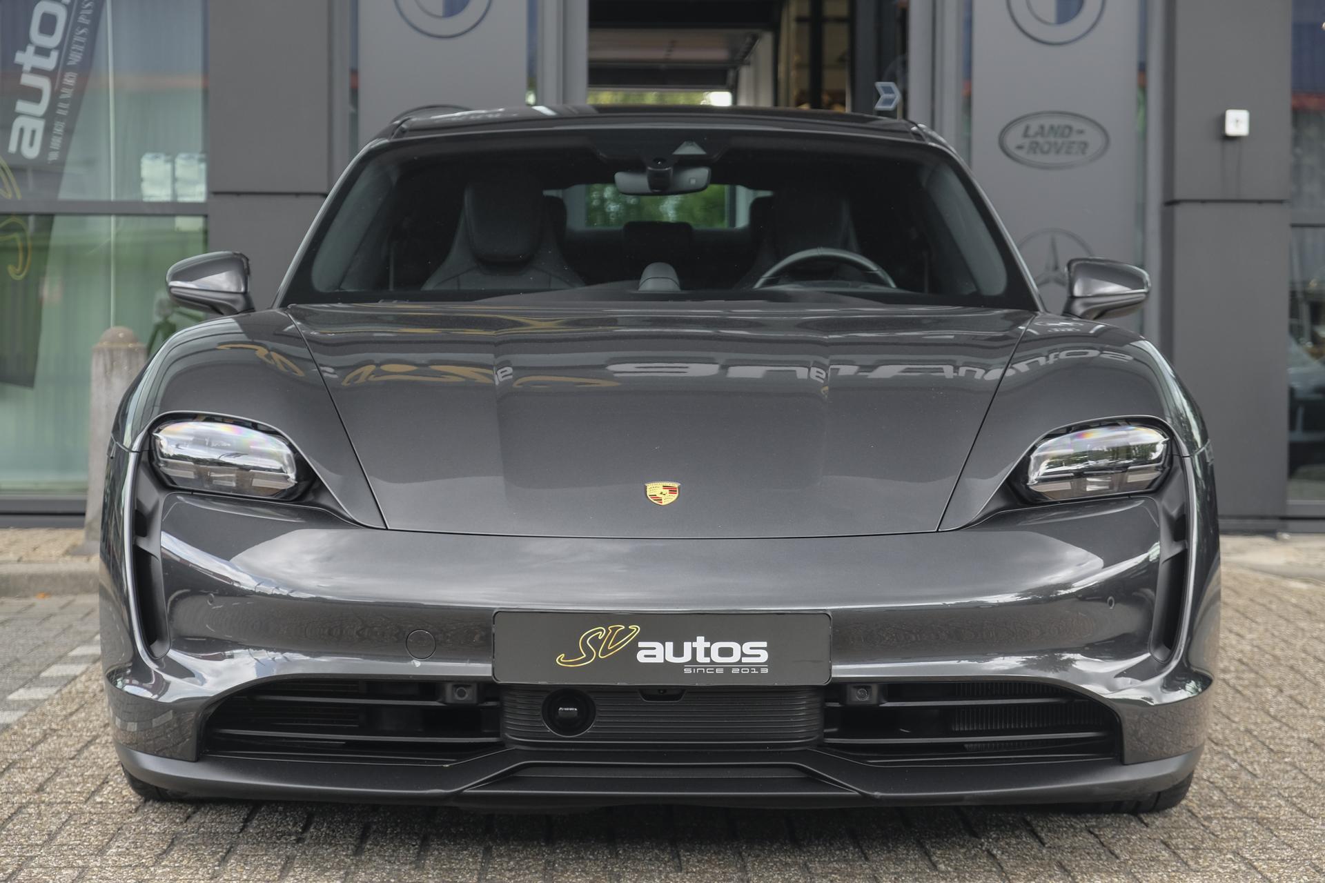 Foto van Porsche Taycan