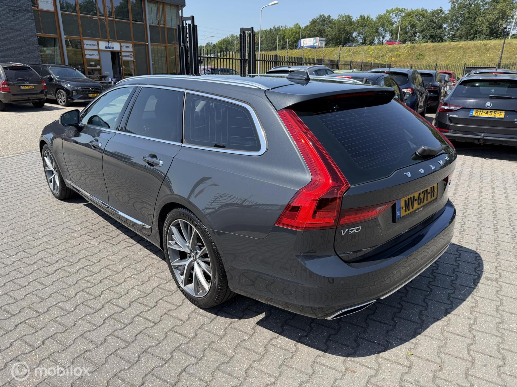 Foto van Volvo V90