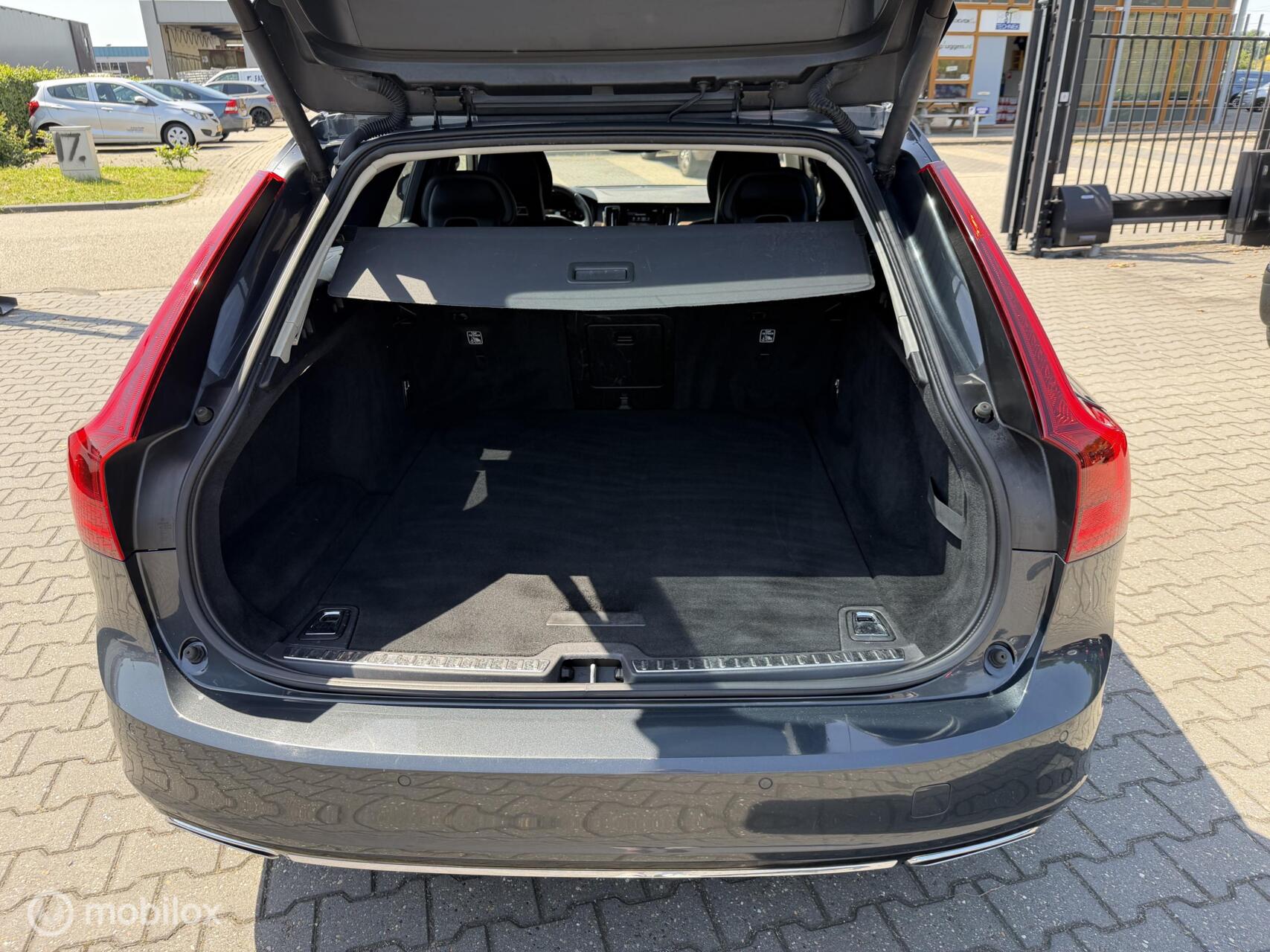 Foto van Volvo V90
