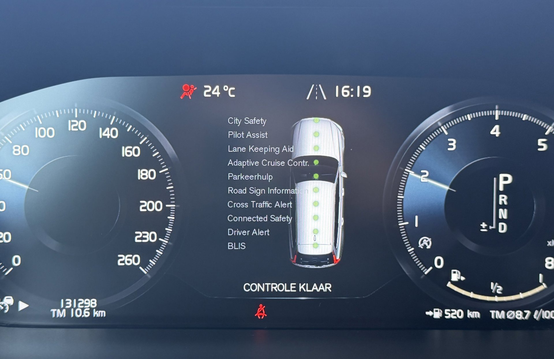 Foto van Volvo V90 Cross Country