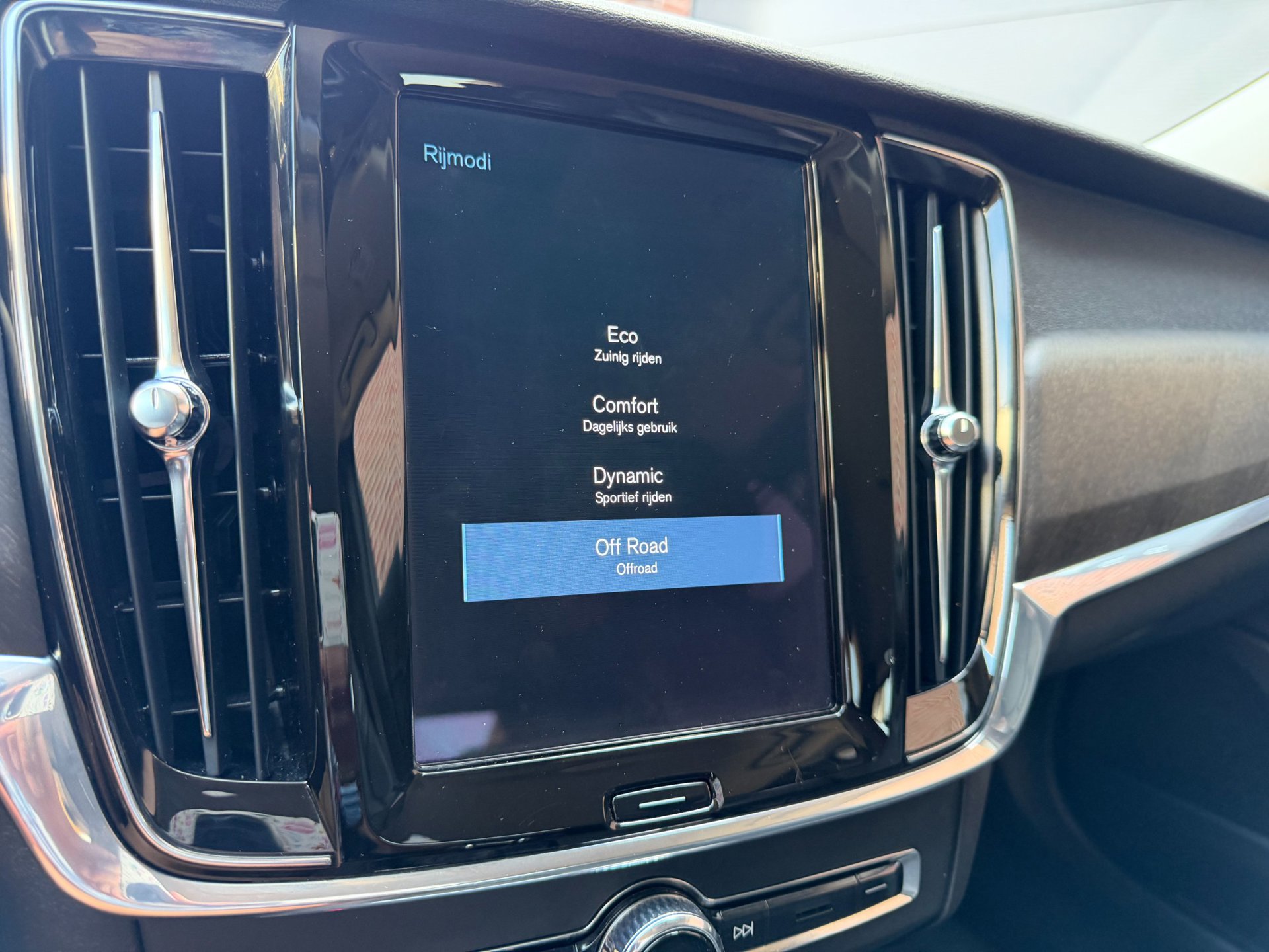 Foto van Volvo V90 Cross Country