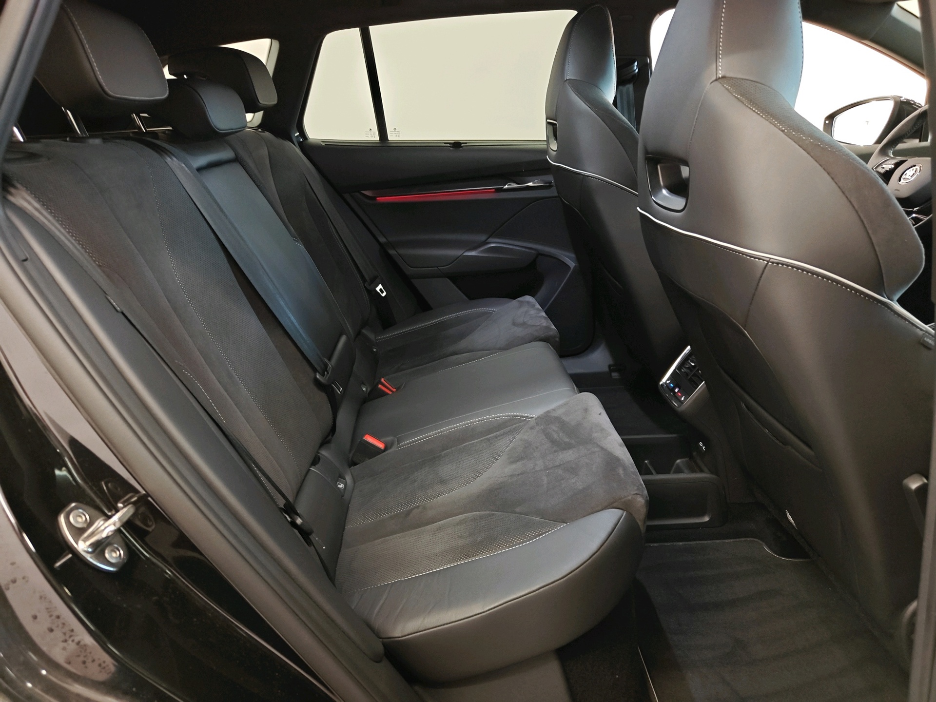Foto van Skoda Enyaq 80