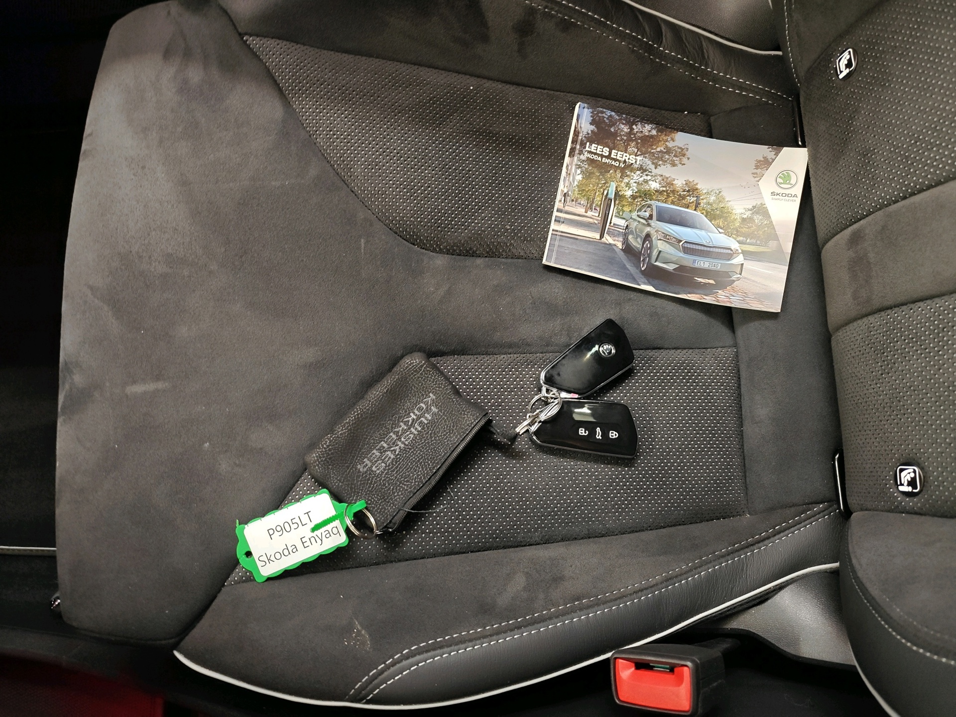 Foto van Skoda Enyaq 80