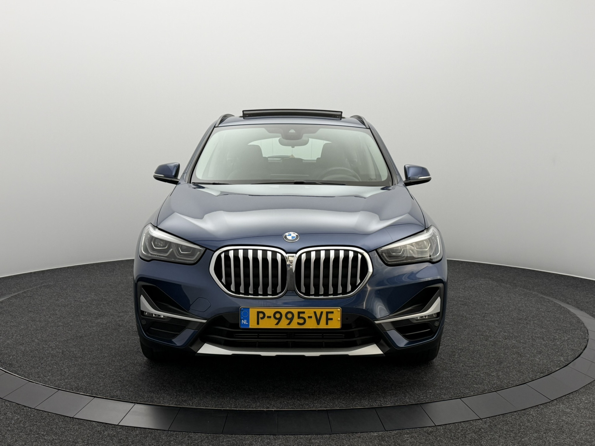 Foto van BMW X1 Sdrive20i