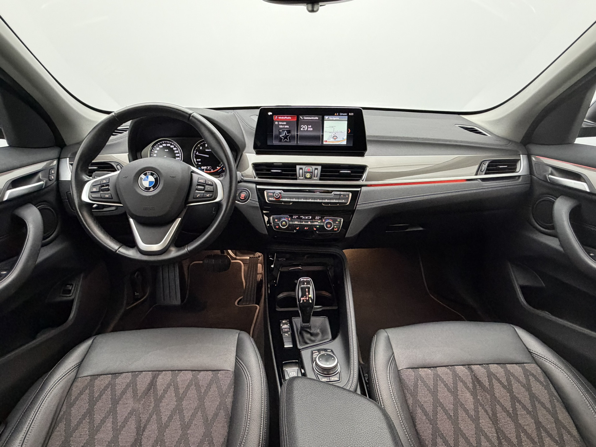 Foto van BMW X1 Sdrive20i