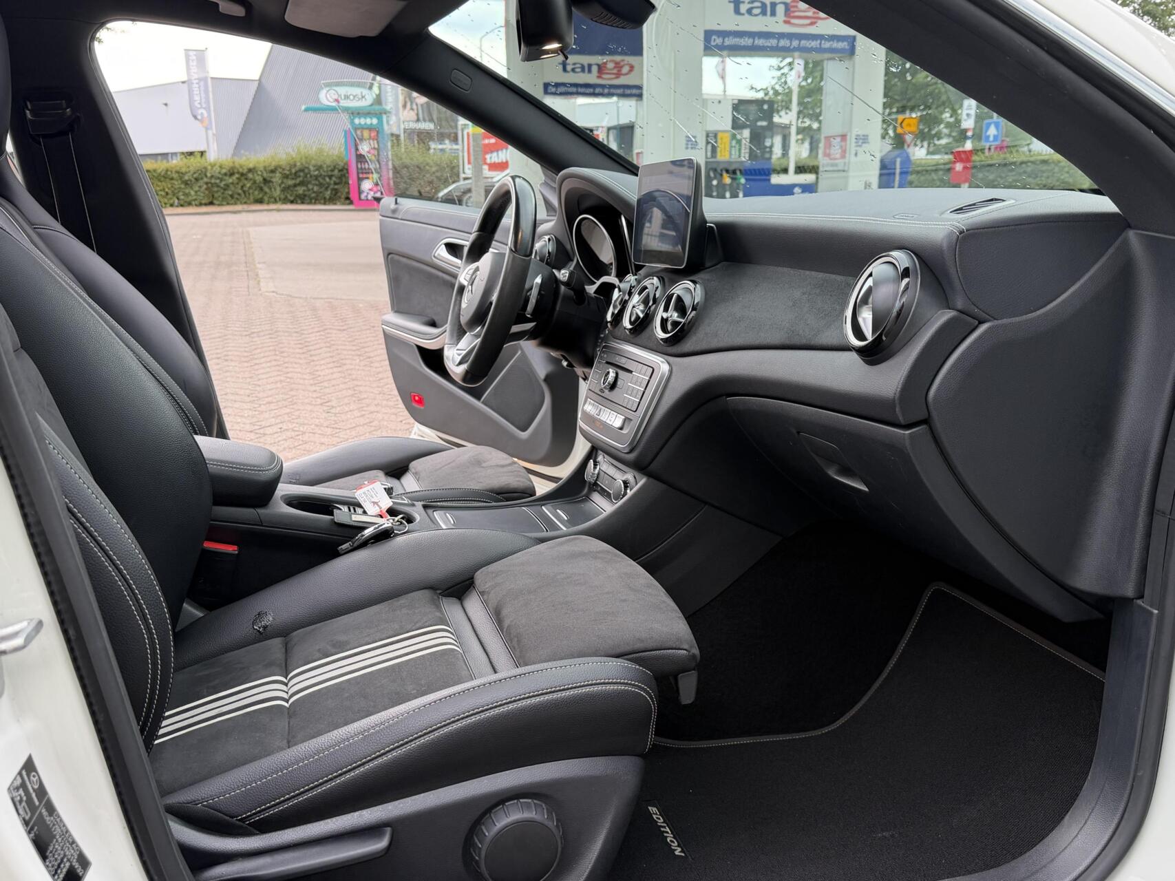 Foto van Mercedes-Benz Cla 180