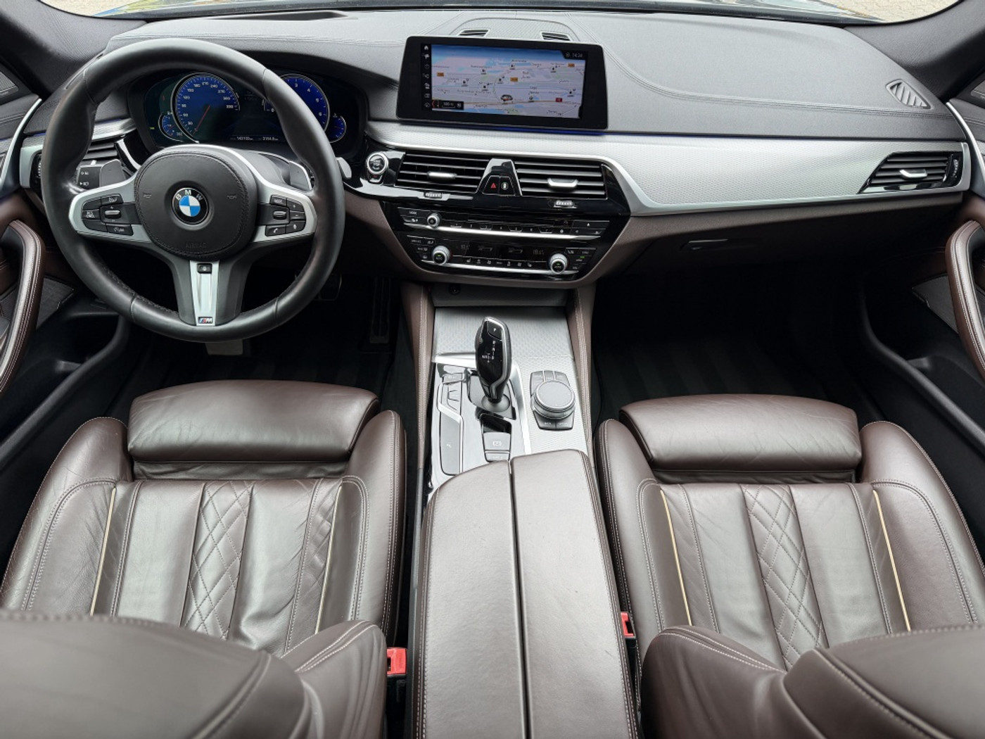 Foto van BMW 540i