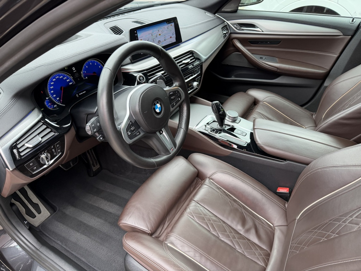 Foto van BMW 540i
