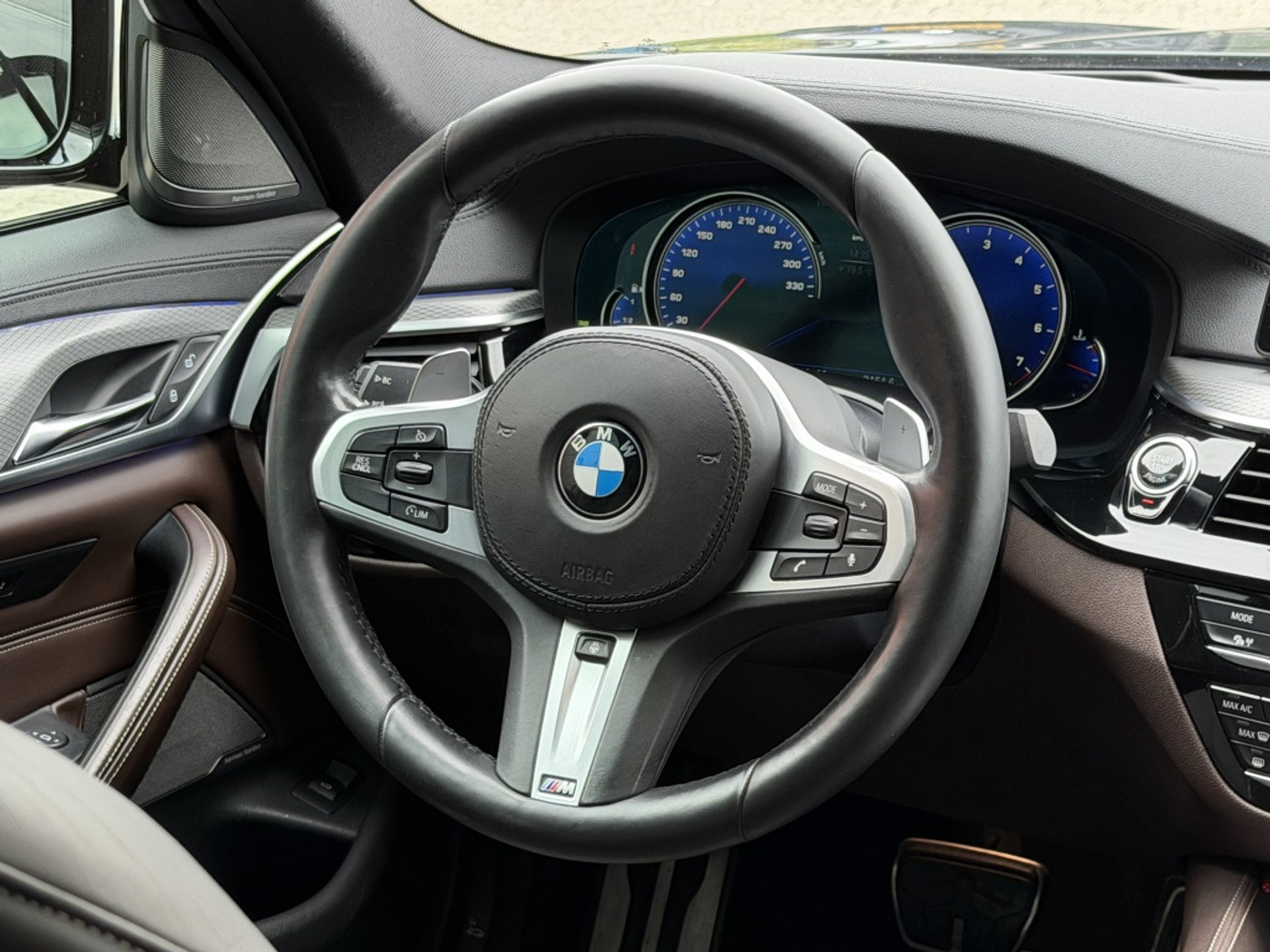 Foto van BMW 540i