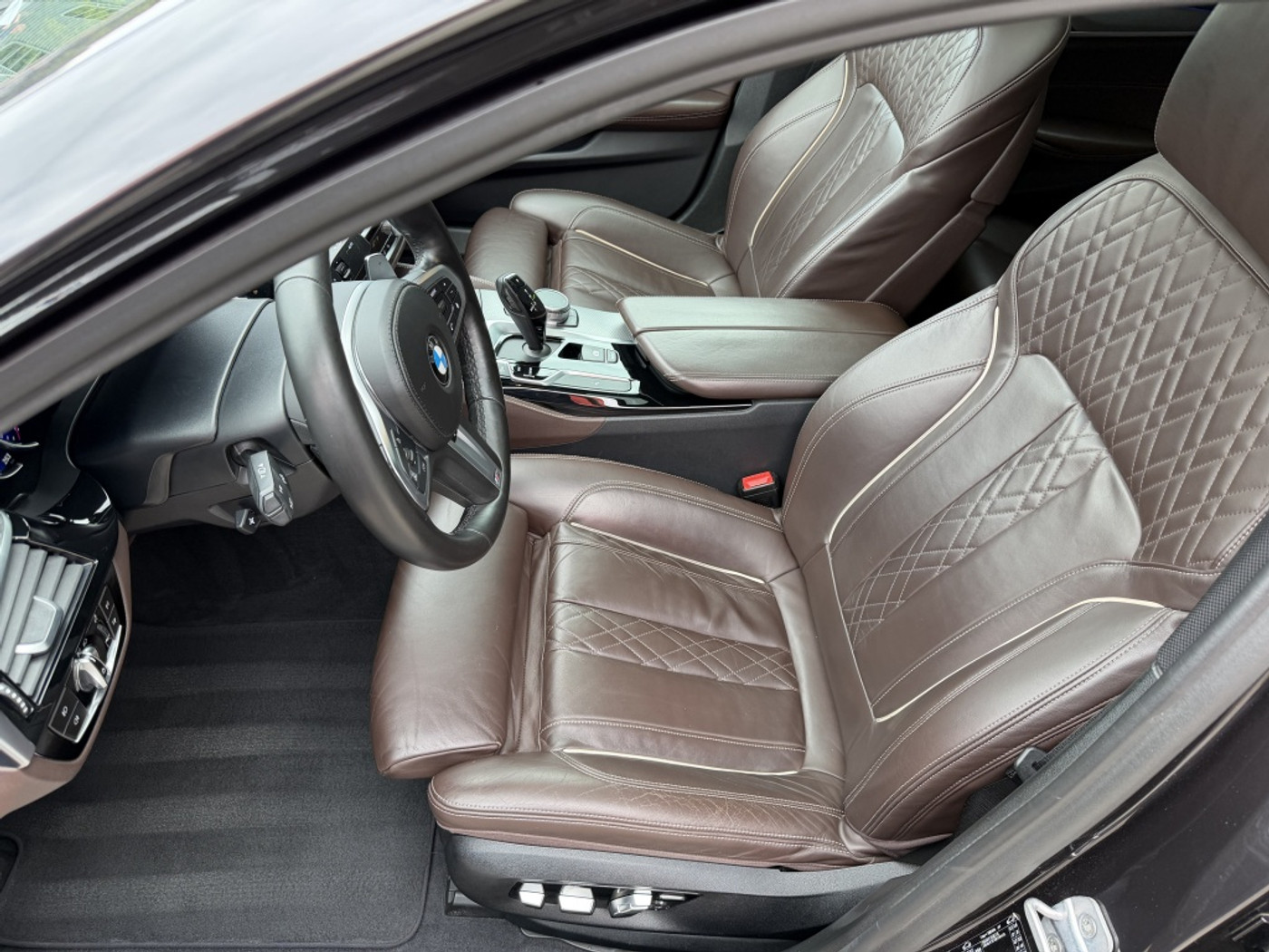 Foto van BMW 540i