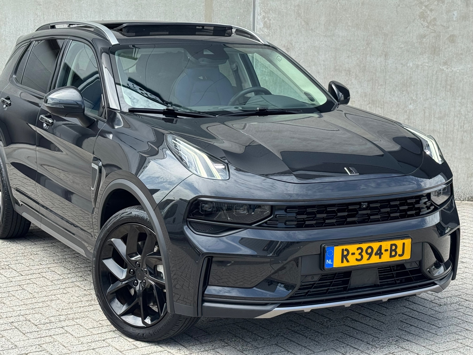 Foto van Lynk&co LYNK & Co 01