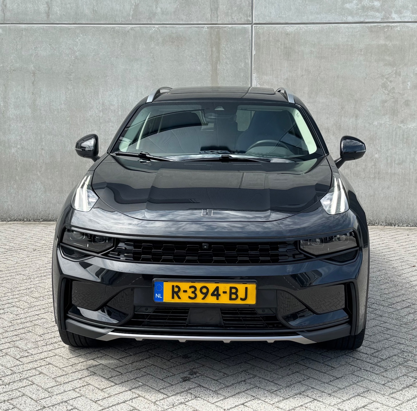 Foto van Lynk&co LYNK & Co 01