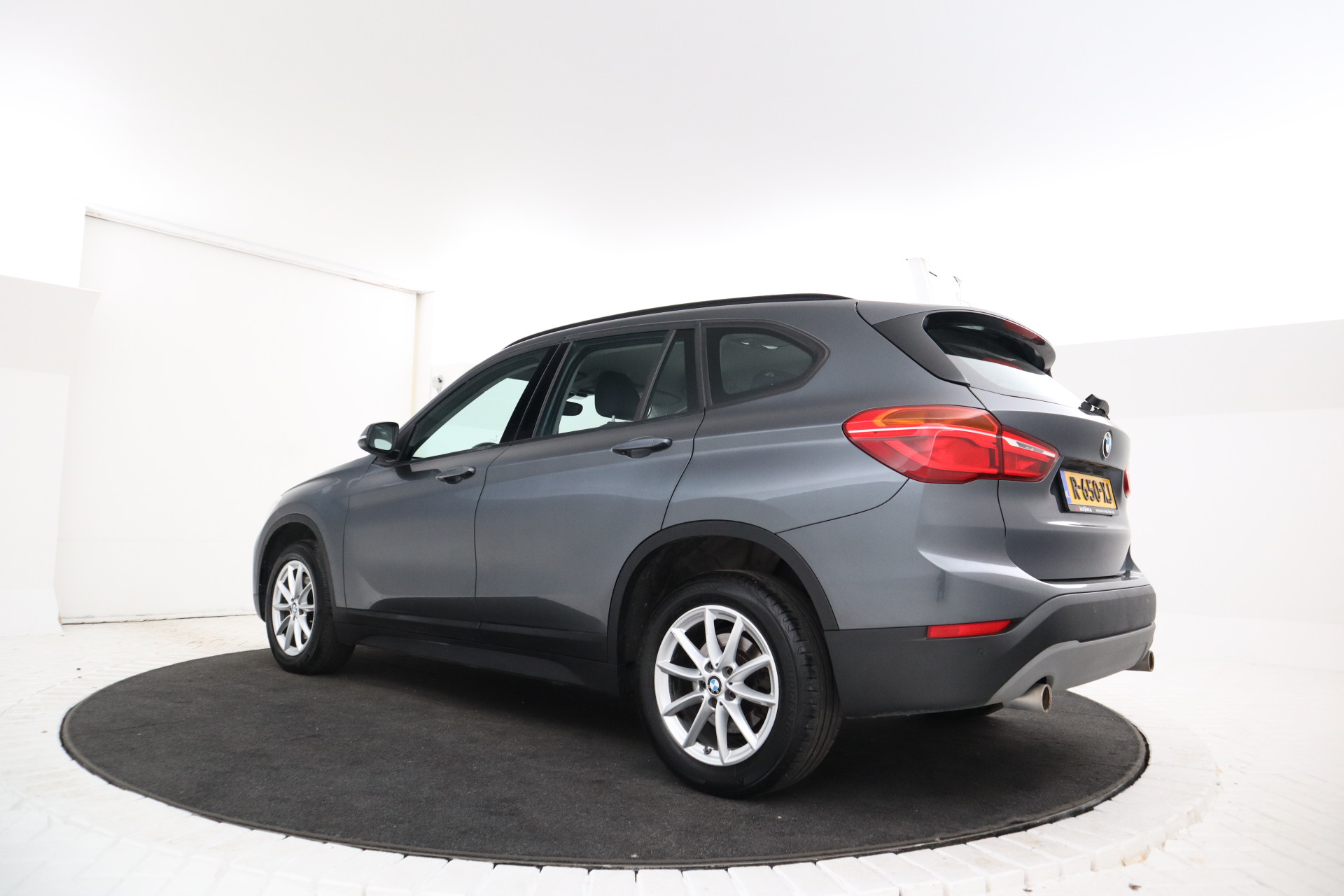 Foto van BMW X1 Sdrive20i