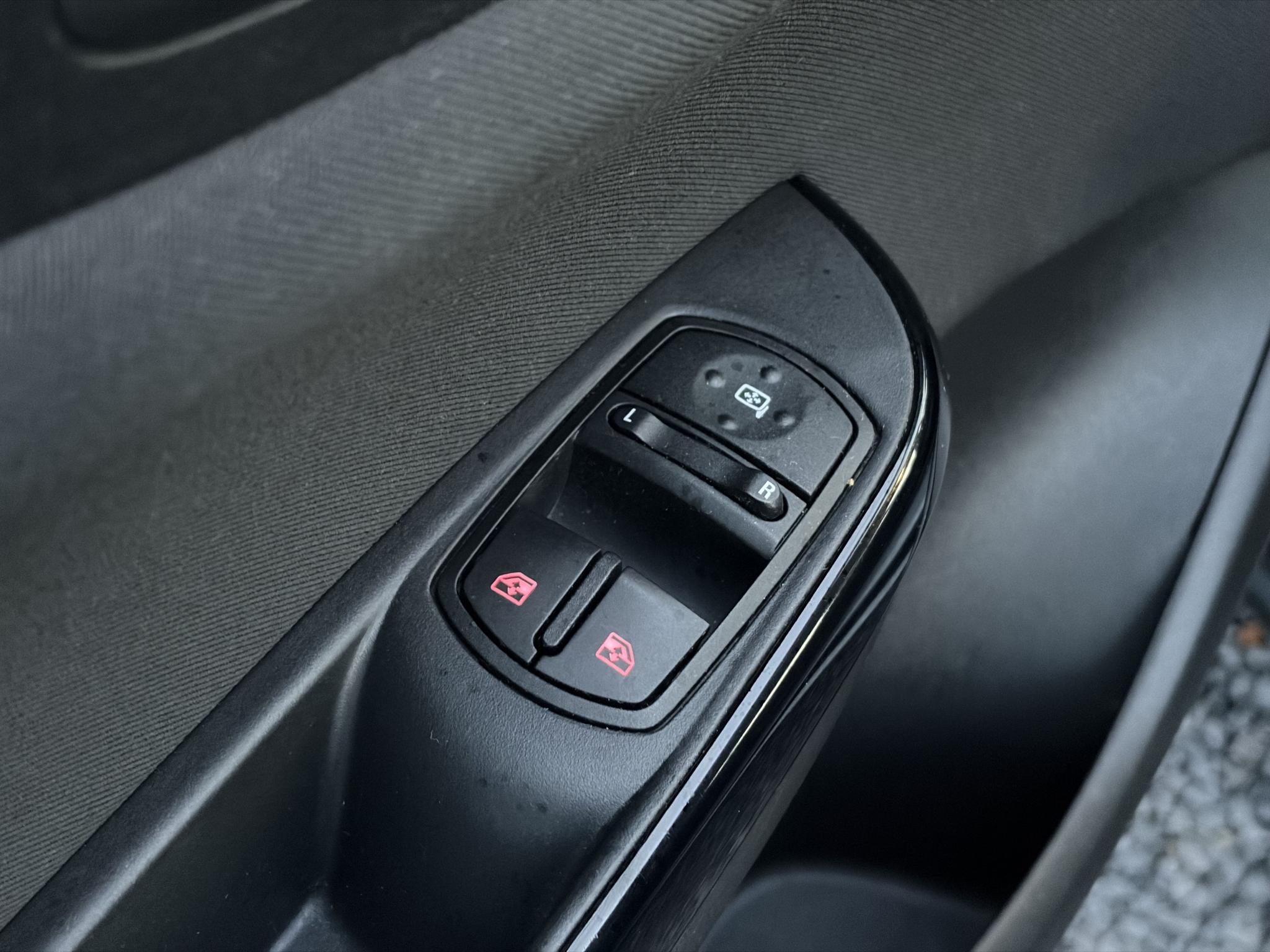 Foto van Opel Corsa-e
