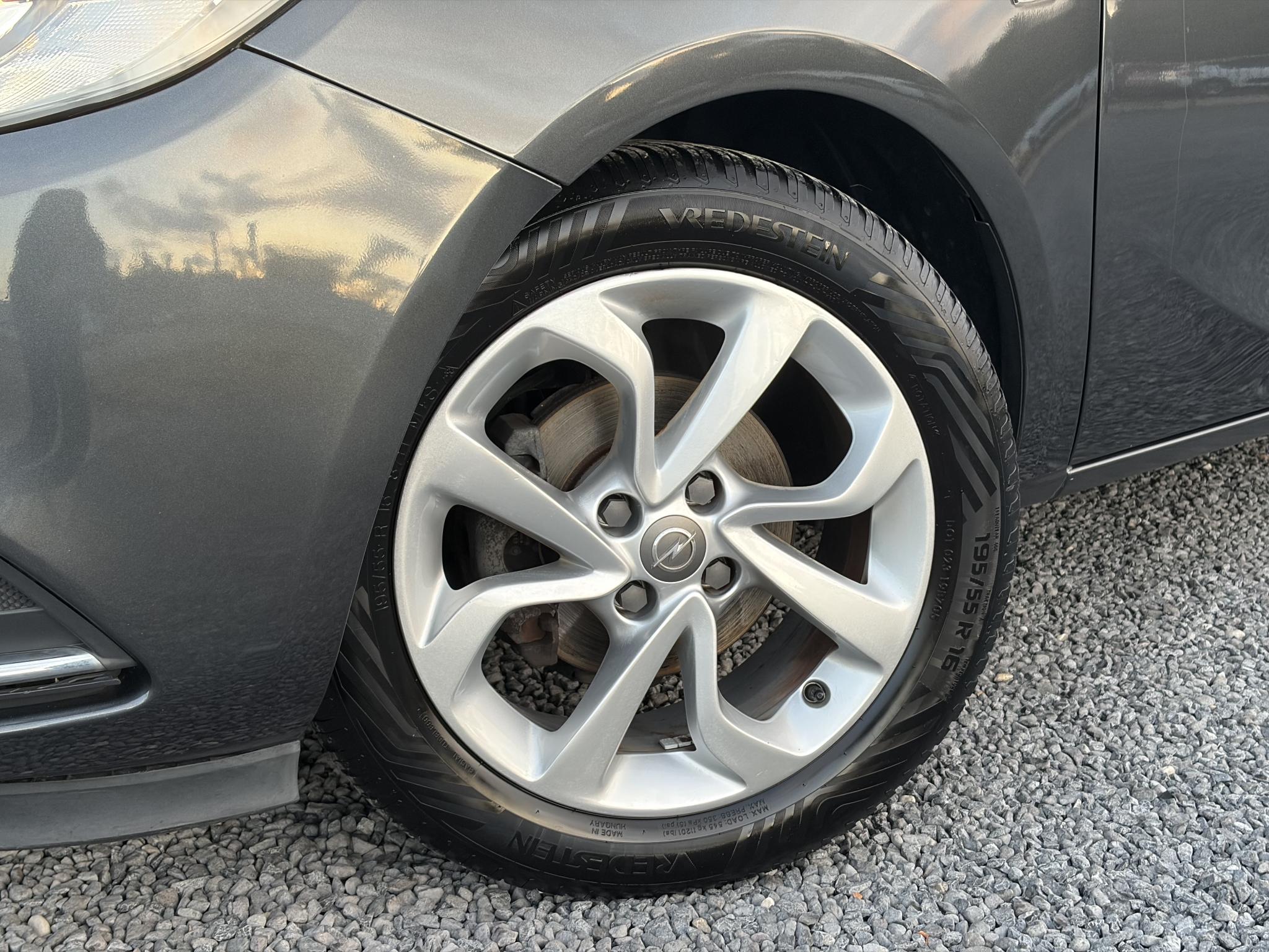 Foto van Opel Corsa-e