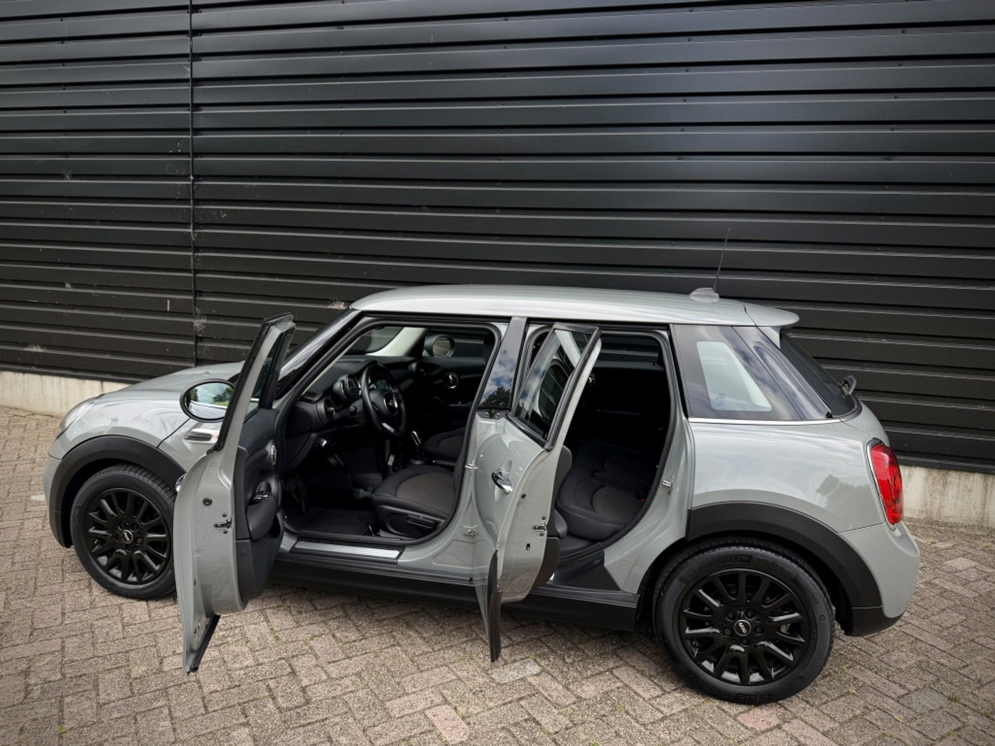 Foto van Mini One