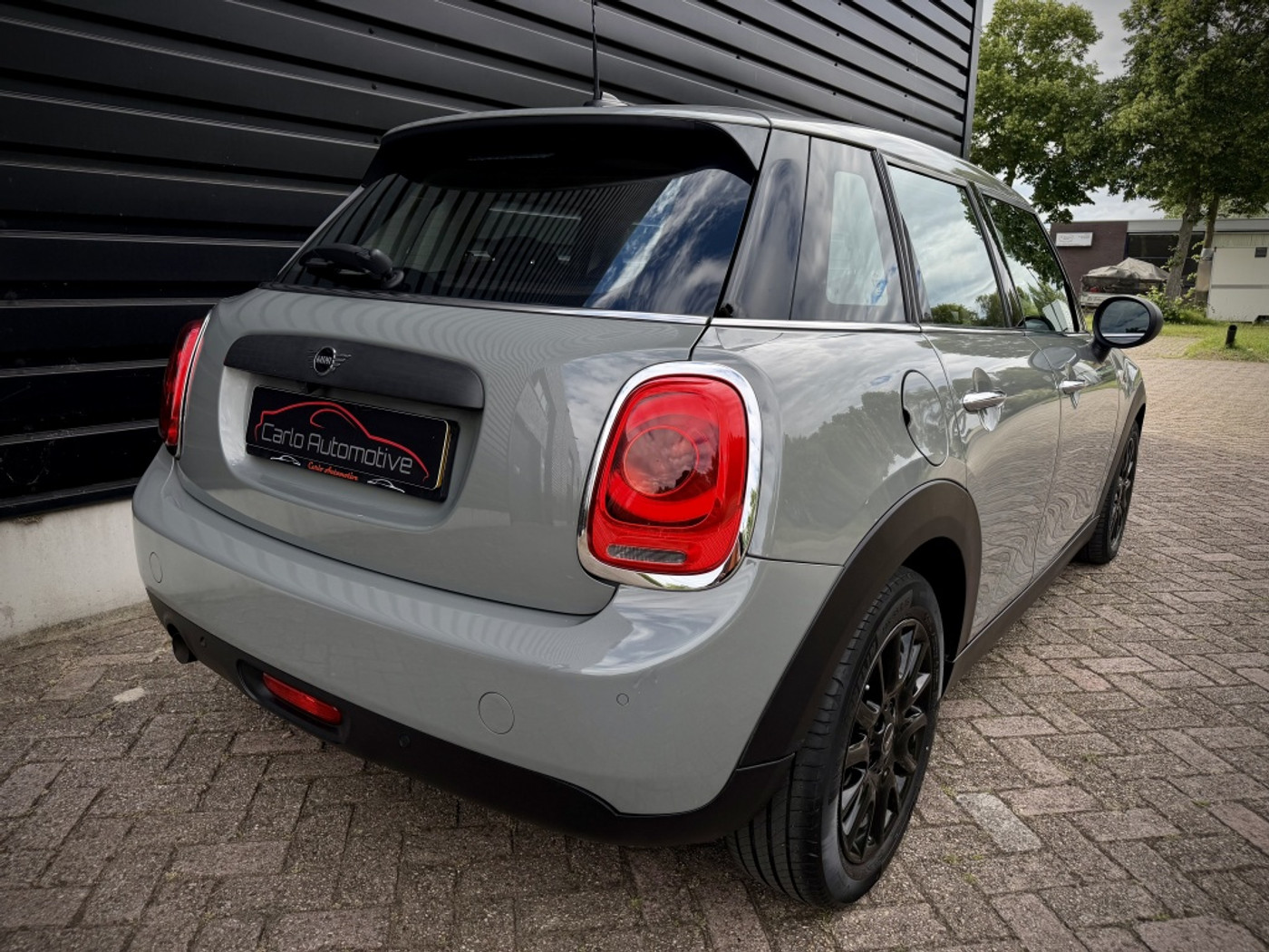 Foto van Mini One