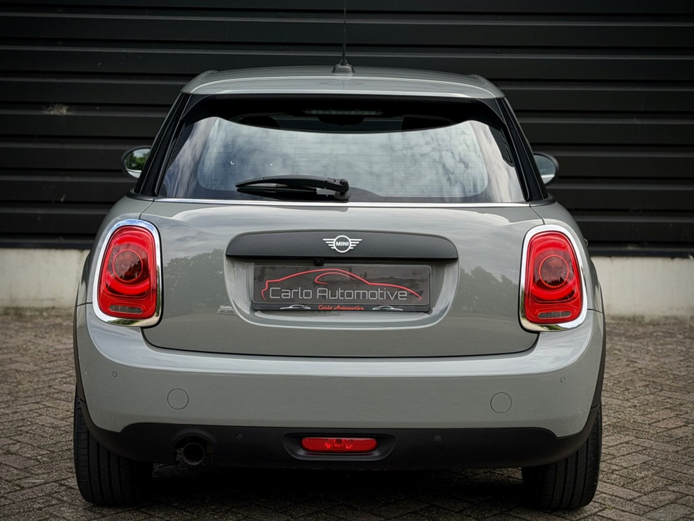 Foto van Mini One
