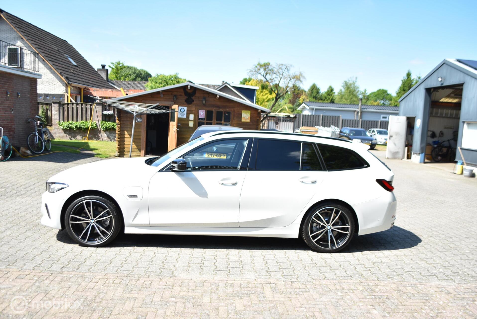 Foto van BMW 320e