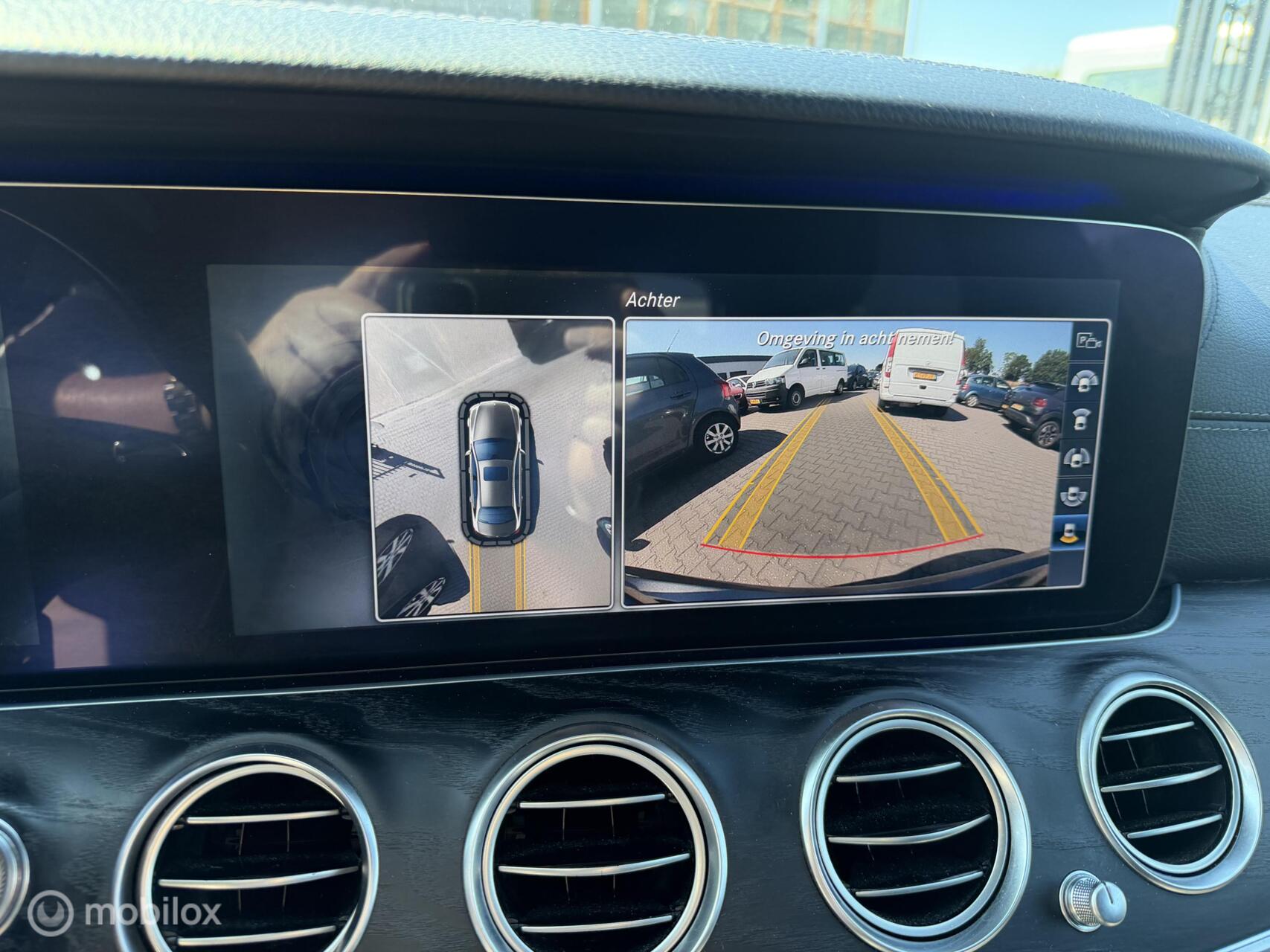 Foto van Mercedes-Benz E 220 D