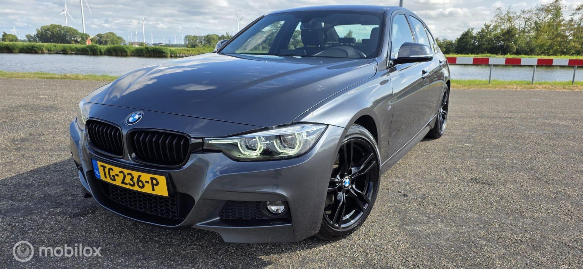 BMW 3-serie 320i M Sport Edition 2018 - voorkant