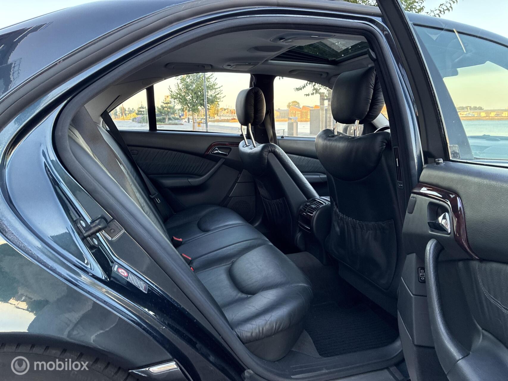 Foto van Mercedes-Benz S 500