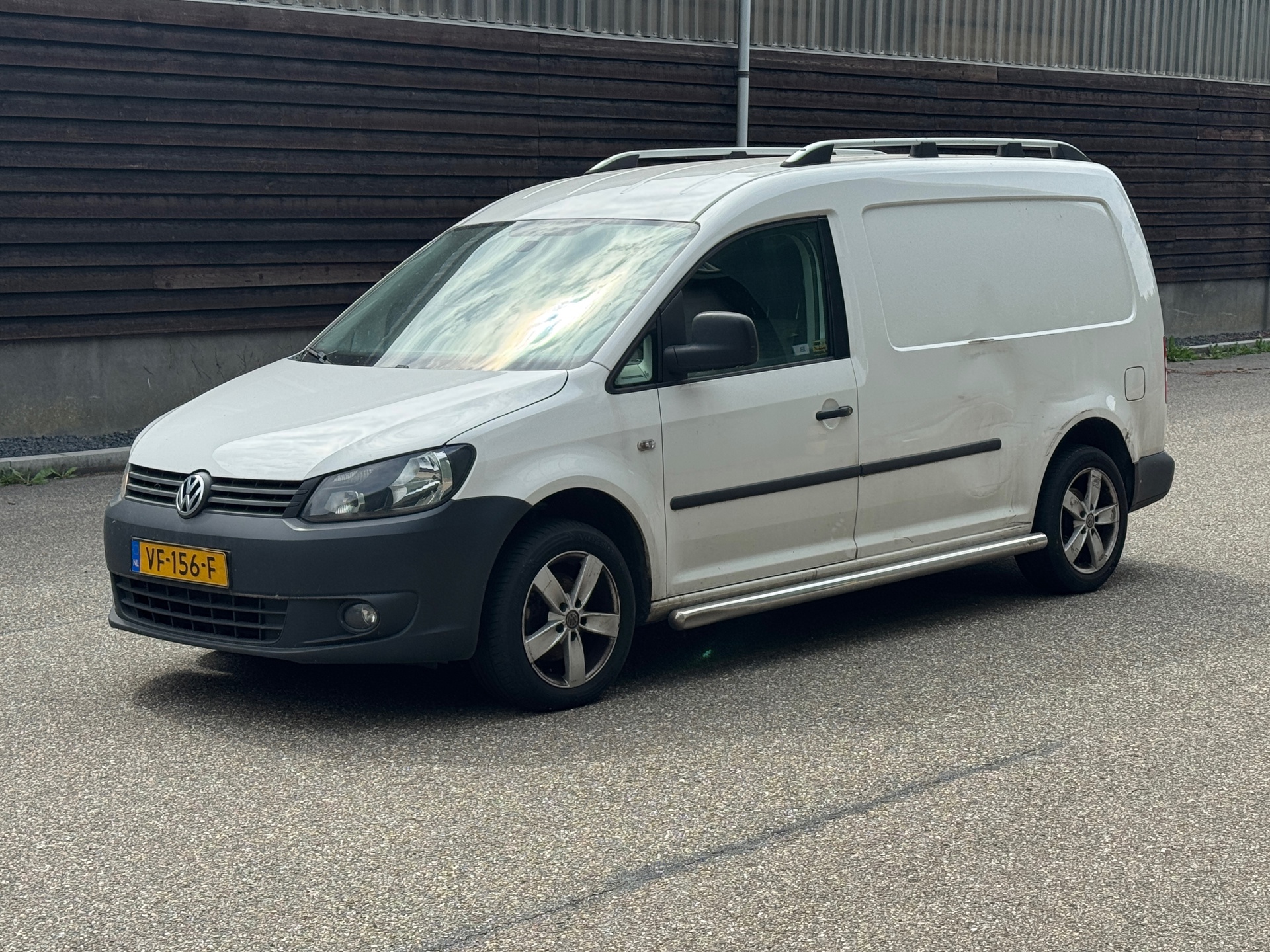 Volkswagen Caddy 1.6 TDI Maxi BMT 2013 - voorkant