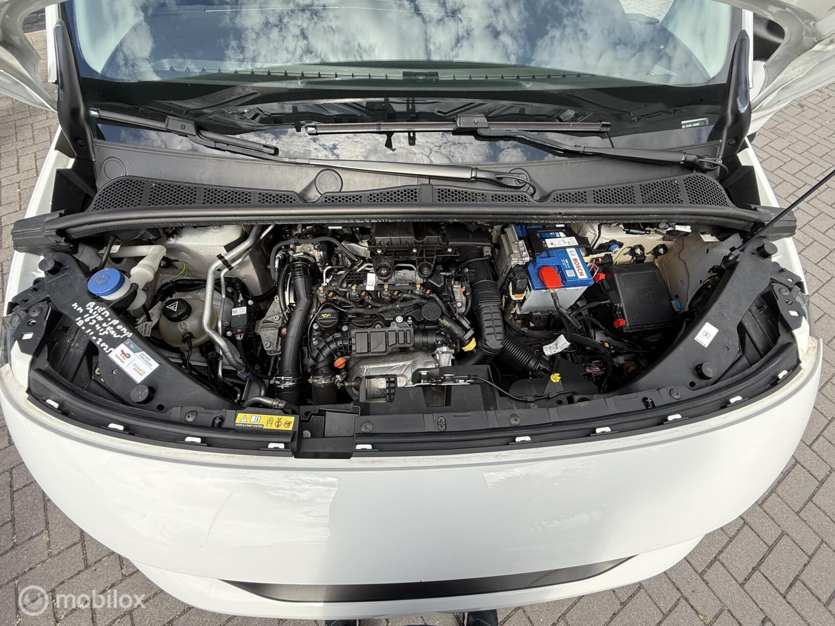 Foto van Peugeot Partner