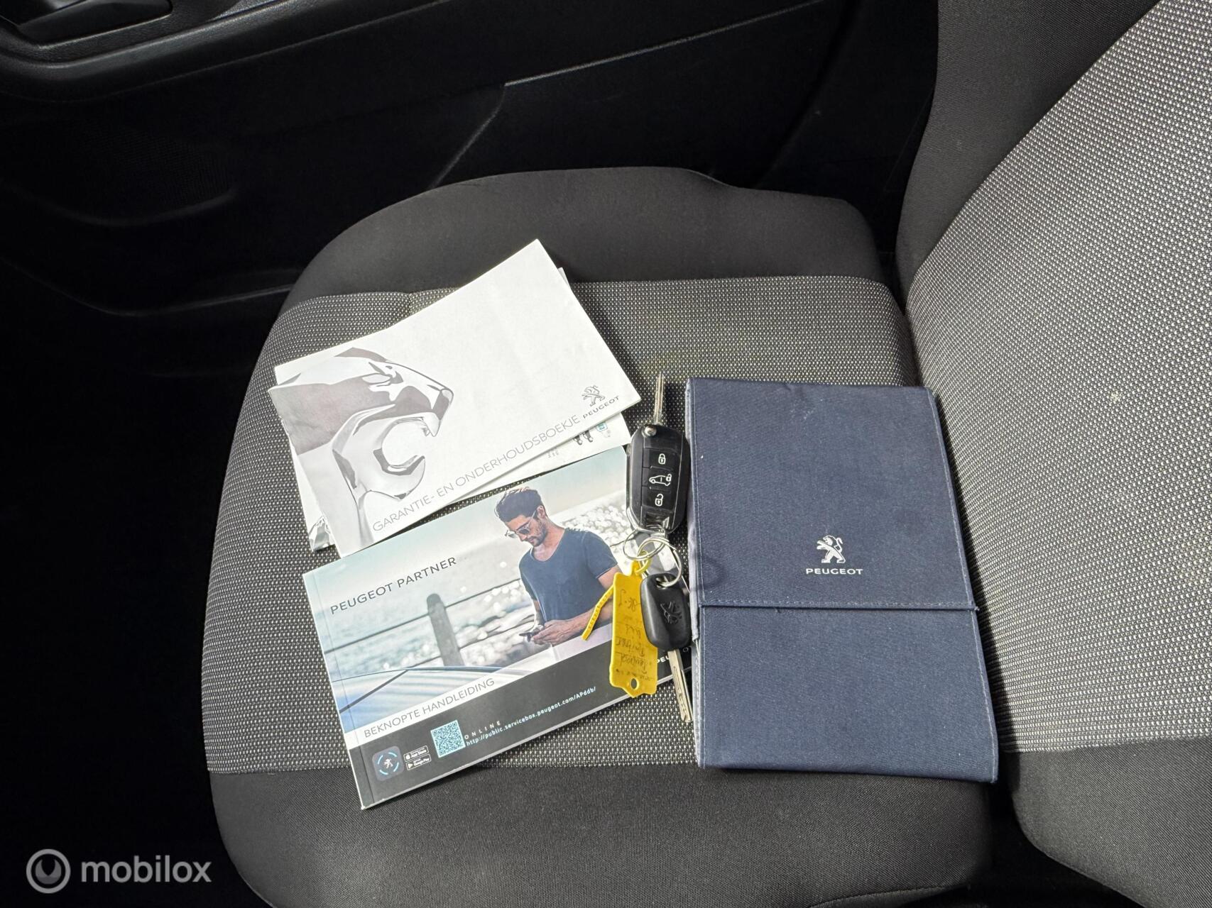 Foto van Peugeot Partner
