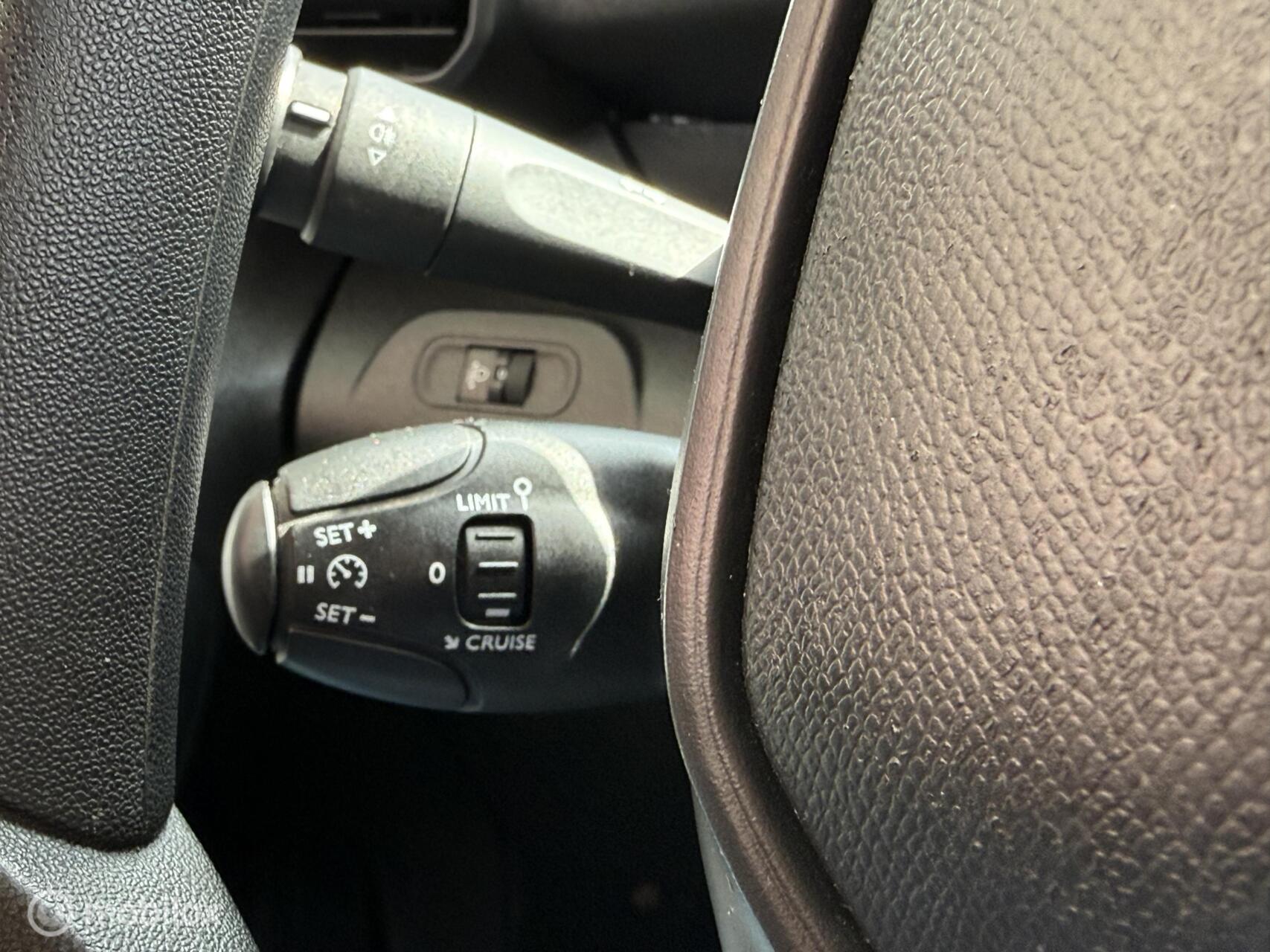 Foto van Peugeot Partner