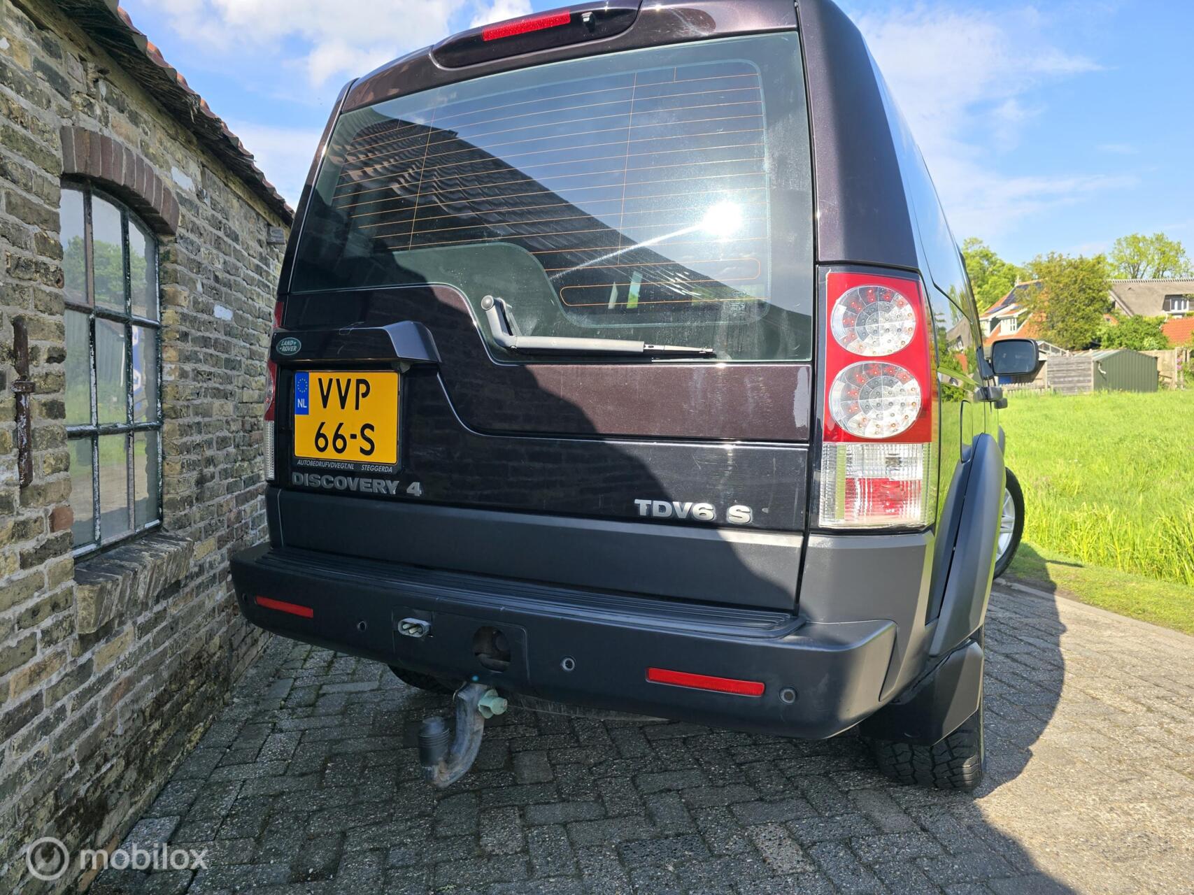 Foto van Land Rover Discovery 4