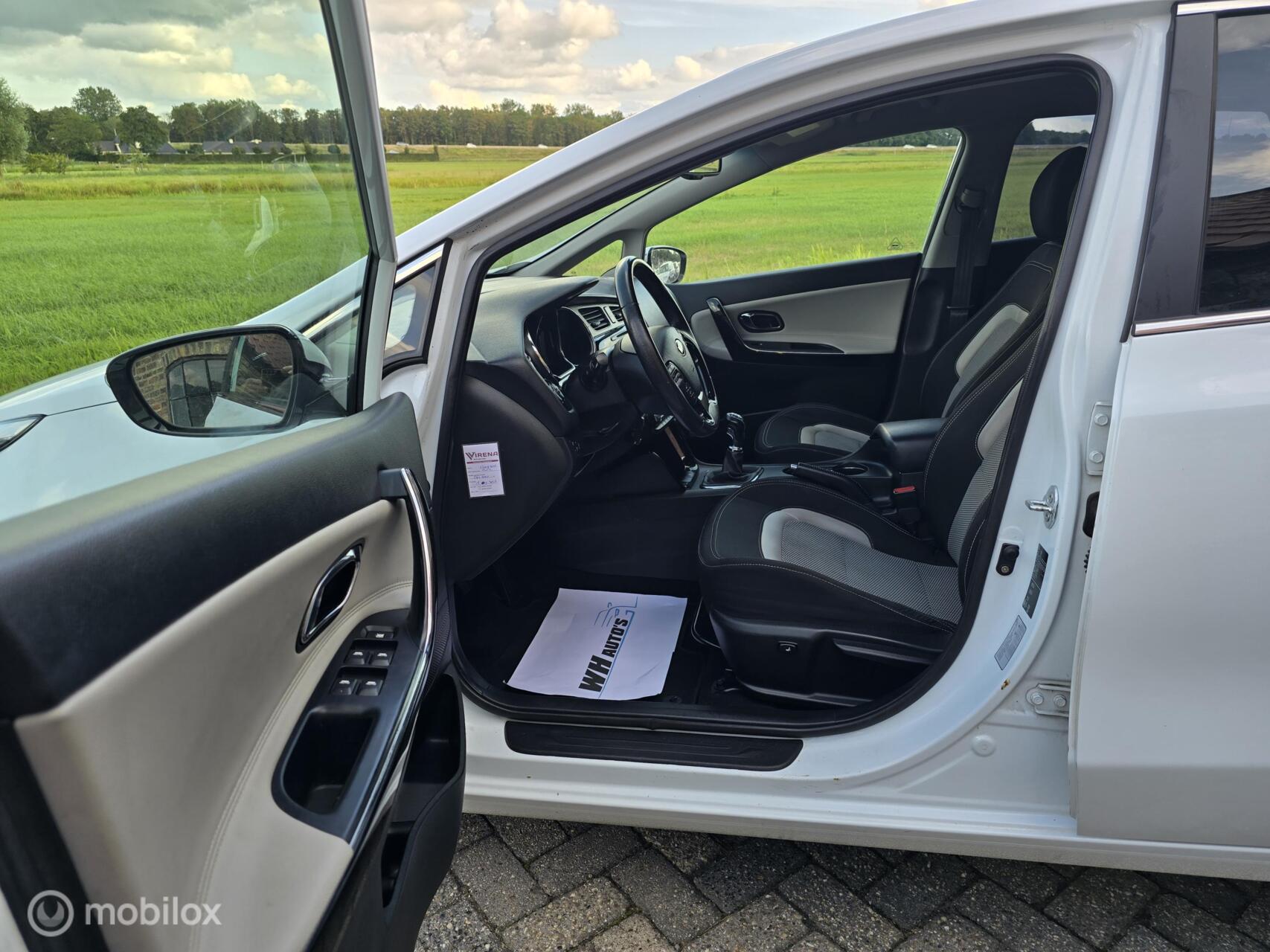 Foto van Kia Cee D