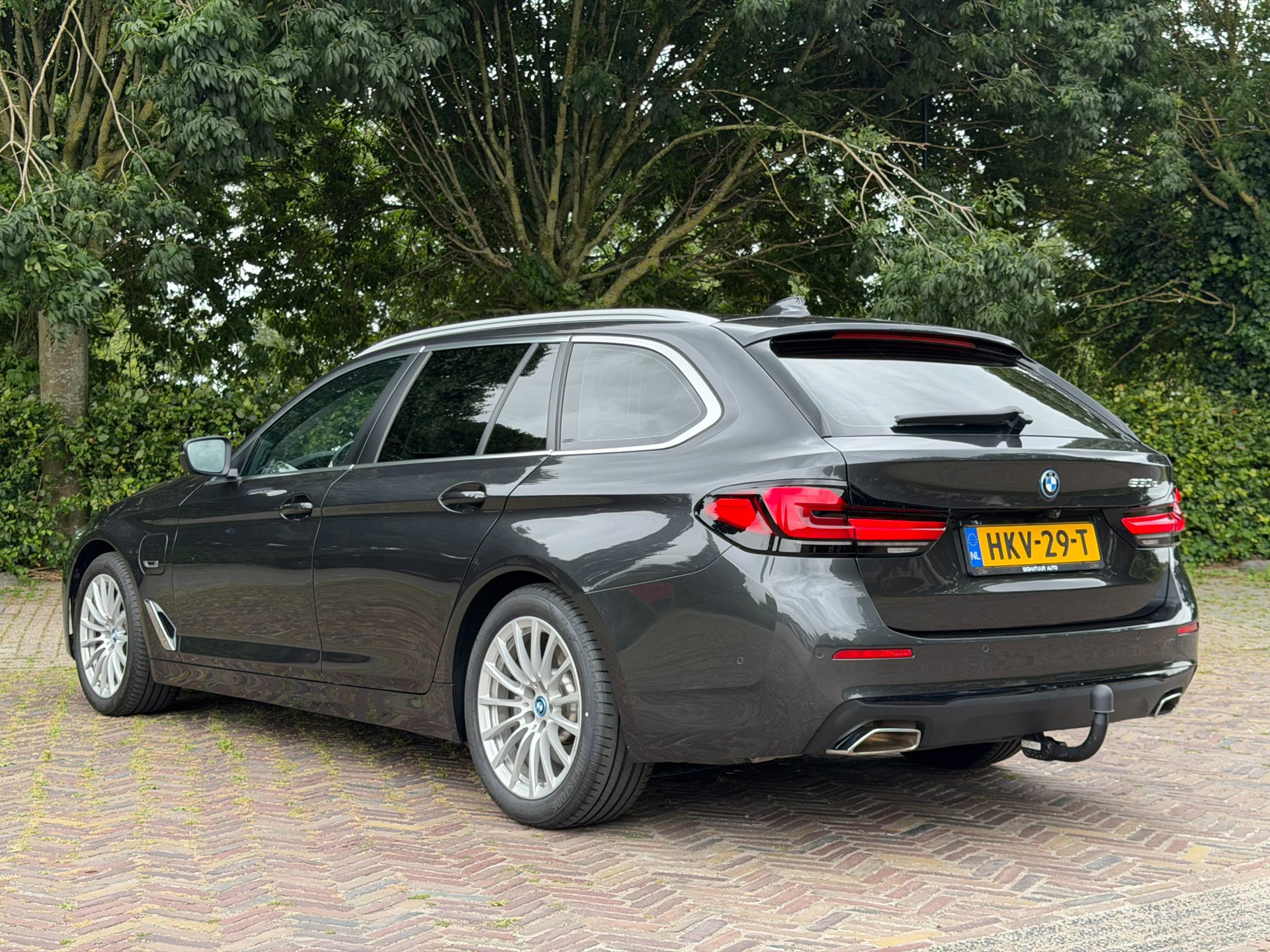 Foto van BMW 530e