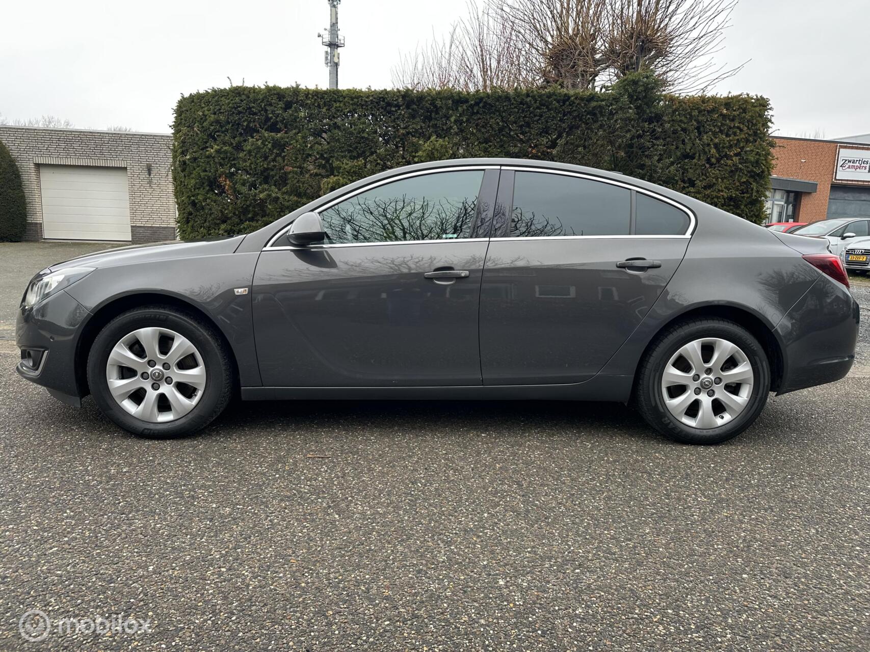 Foto van Opel Insignia Limousine NB