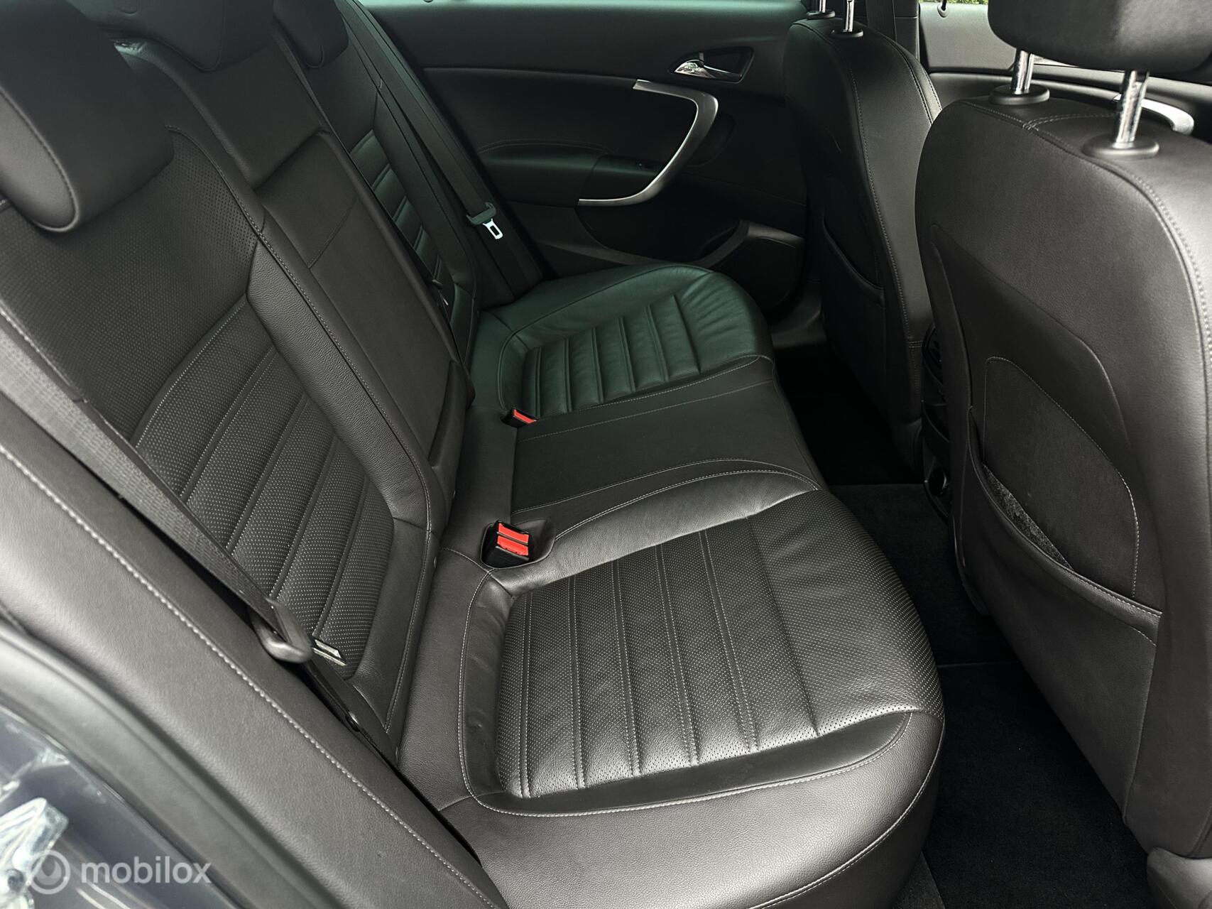 Foto van Opel Insignia Limousine NB