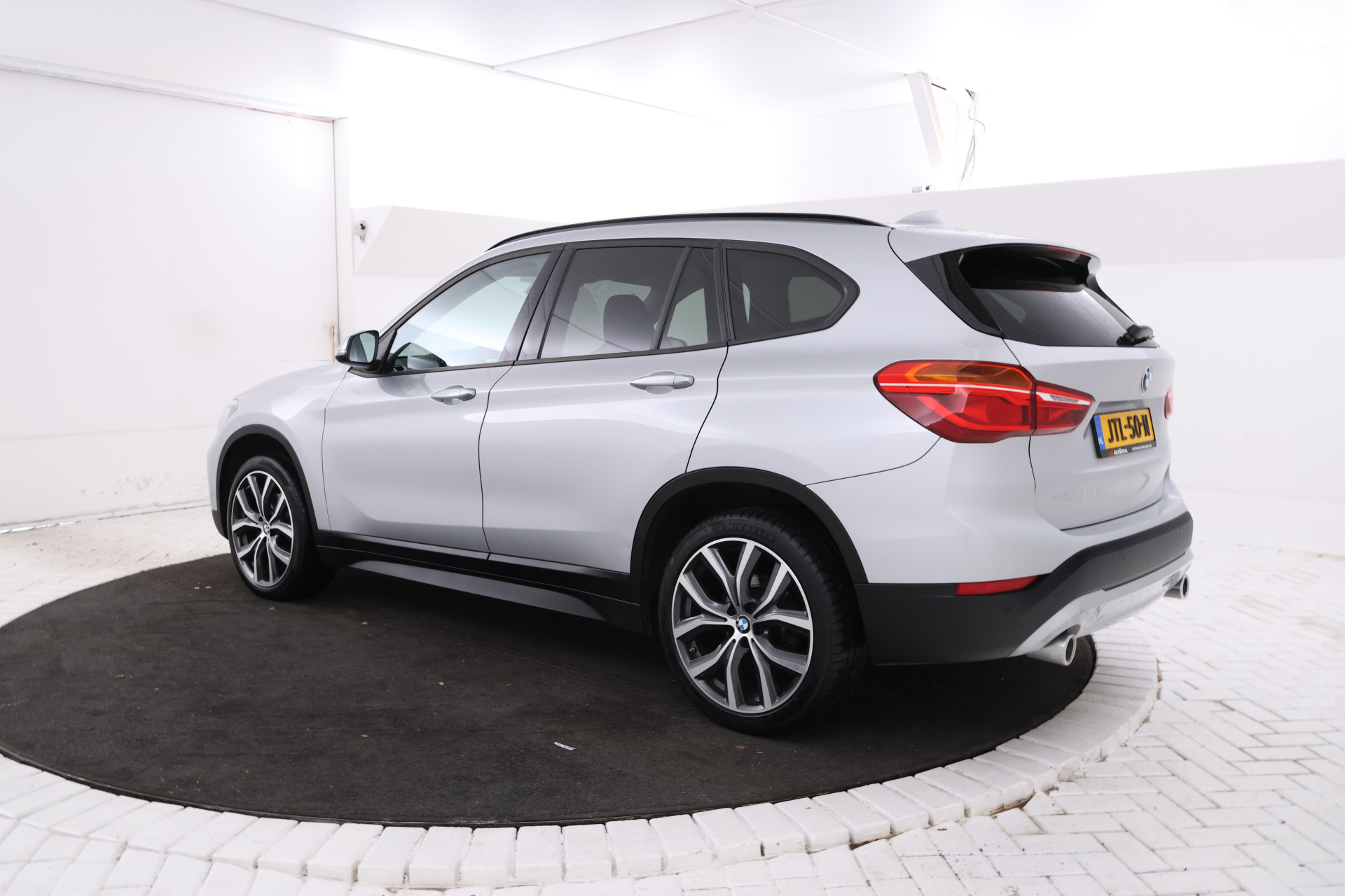 Foto van BMW X1 Sdrive18d