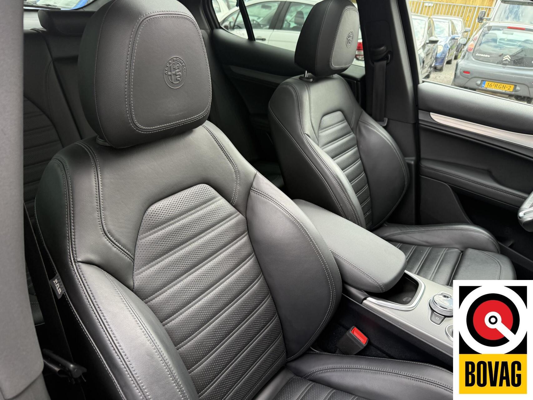 Foto van Alfa Romeo Stelvio Quadrifoglio