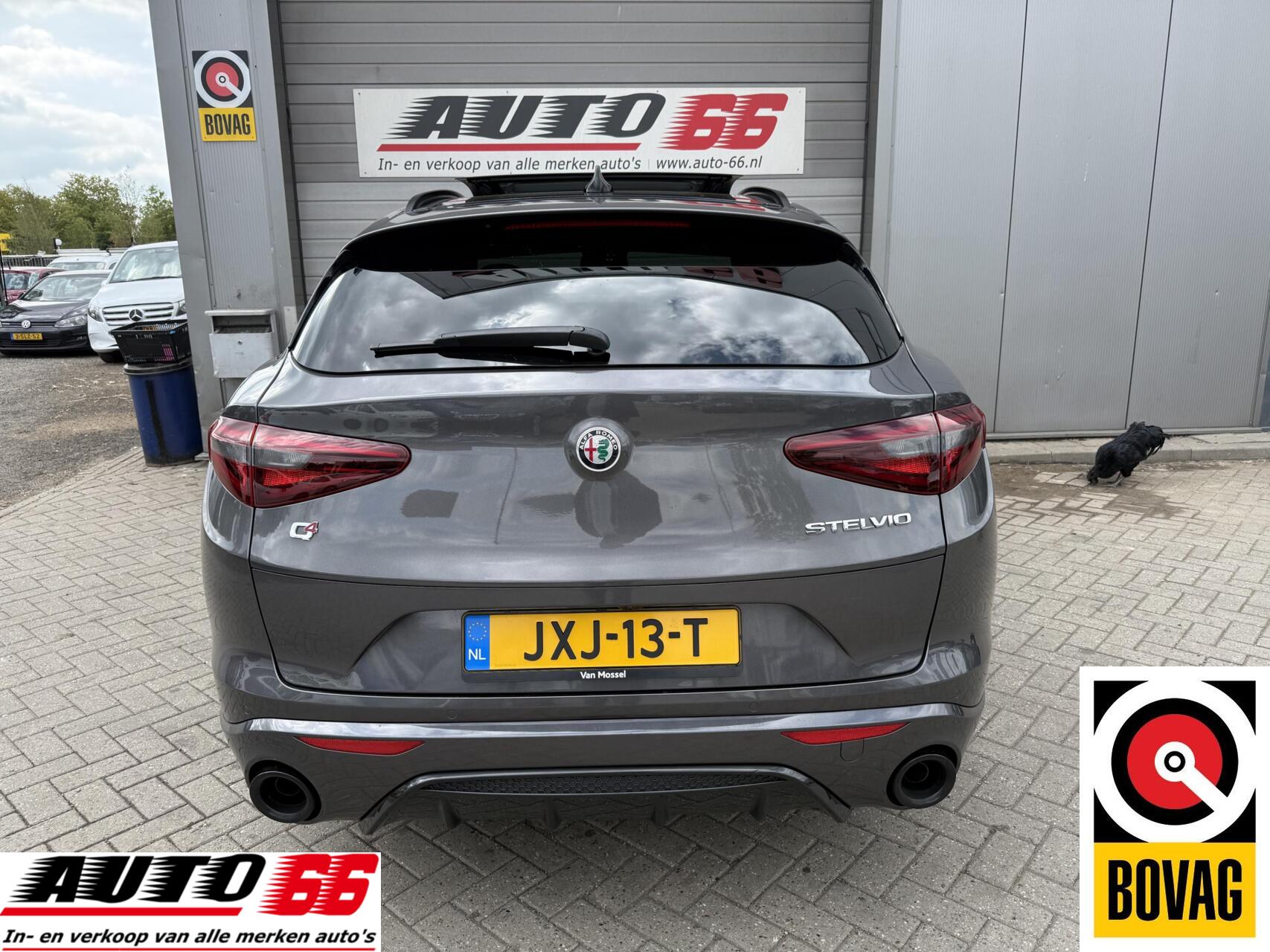 Foto van Alfa Romeo Stelvio Quadrifoglio