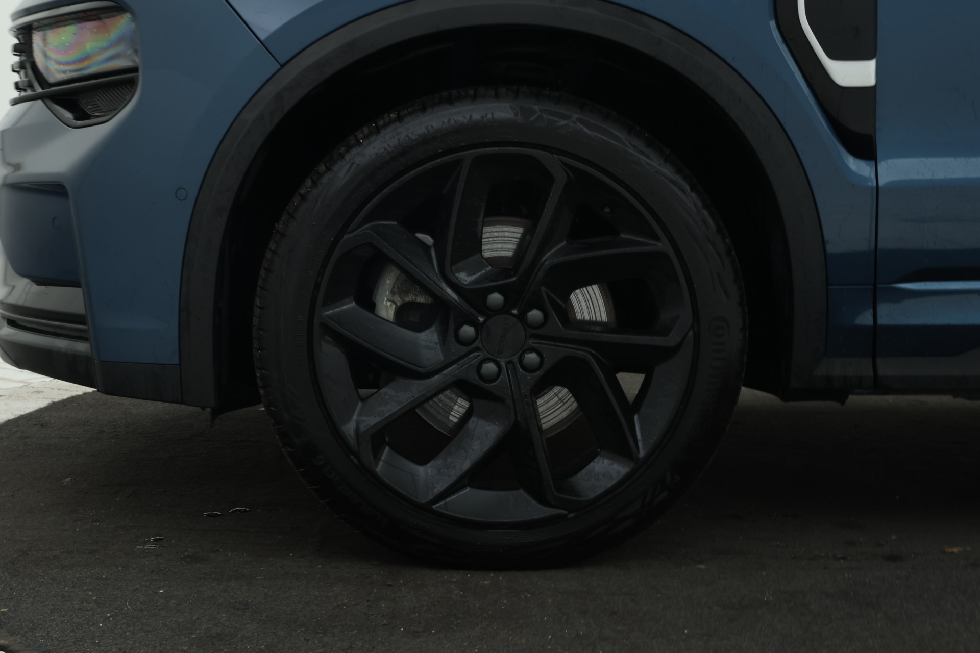 Foto van Lynk&co LYNK & Co 01