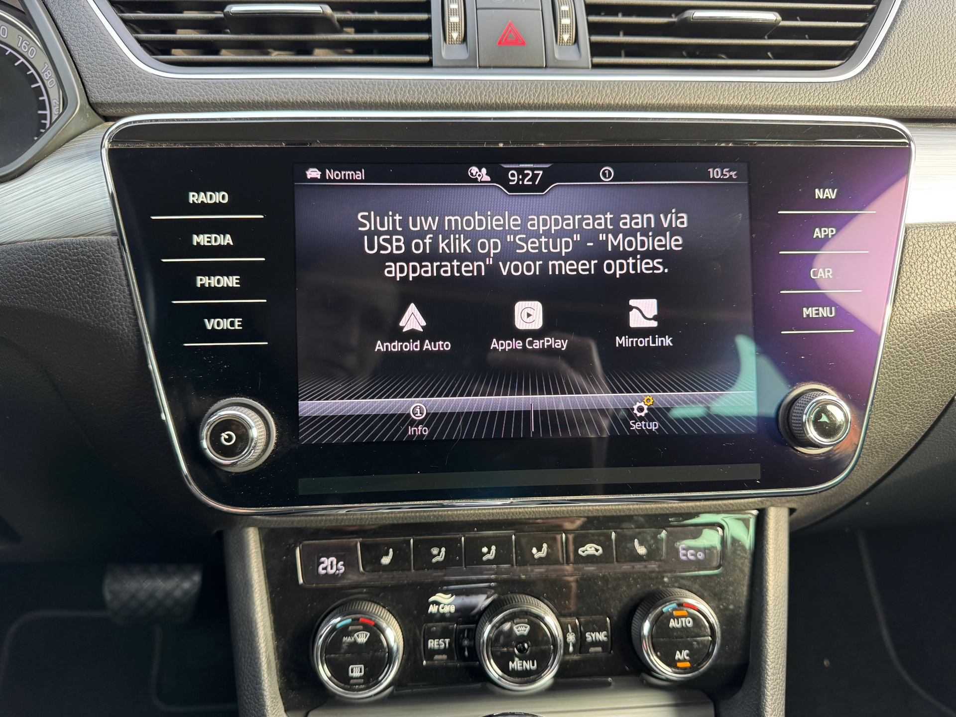 Foto van Skoda Superb Combi