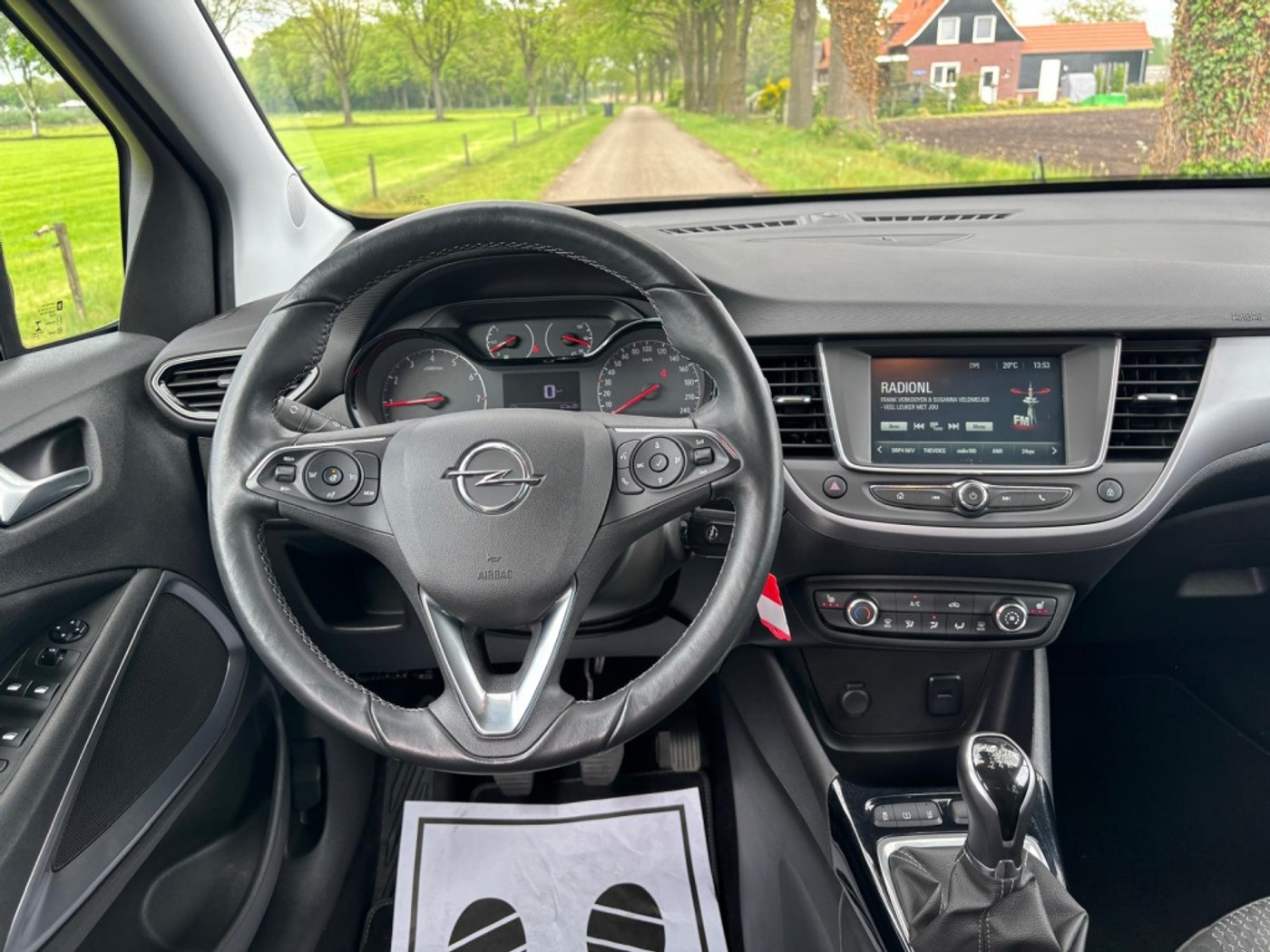 Foto van Opel Crossland X