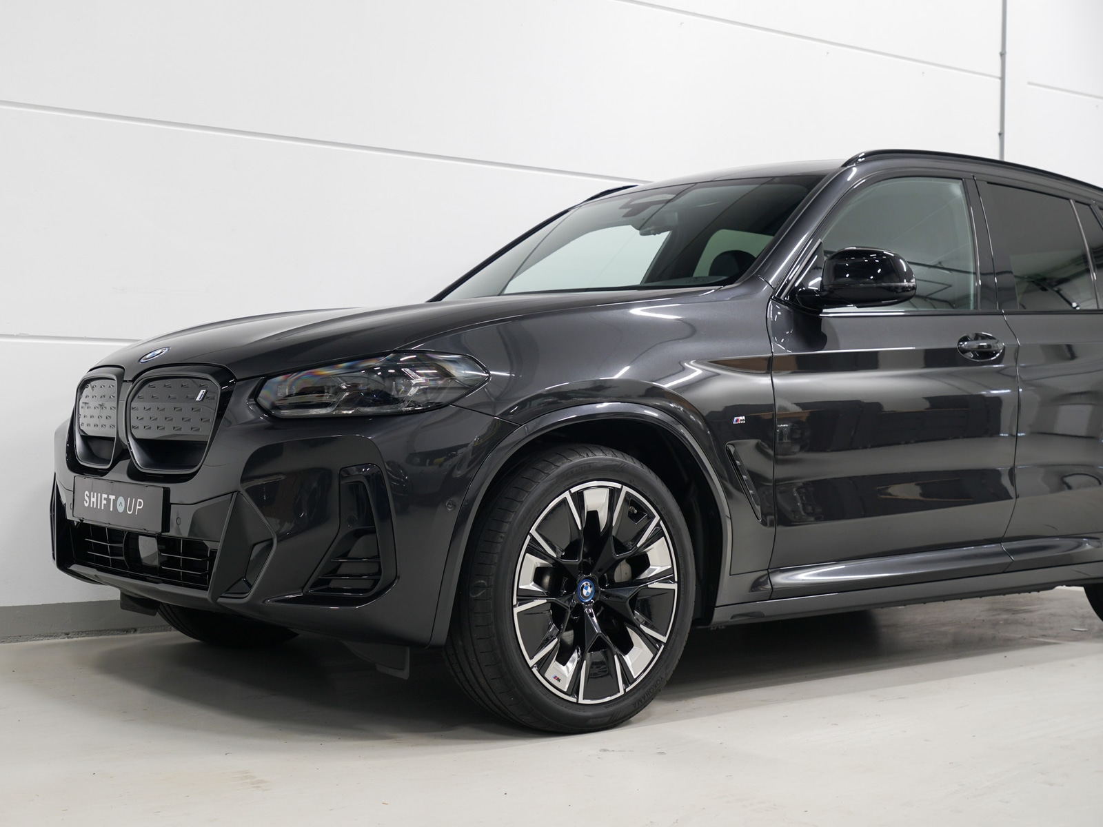 Foto van BMW Ix3