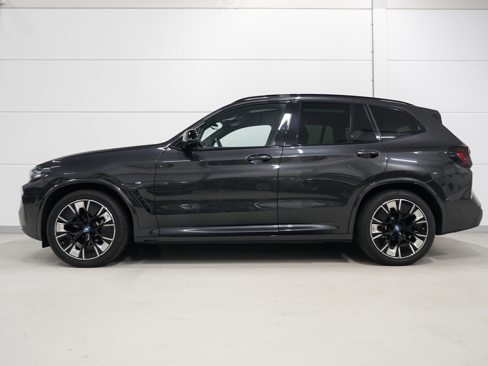 Foto van BMW Ix3