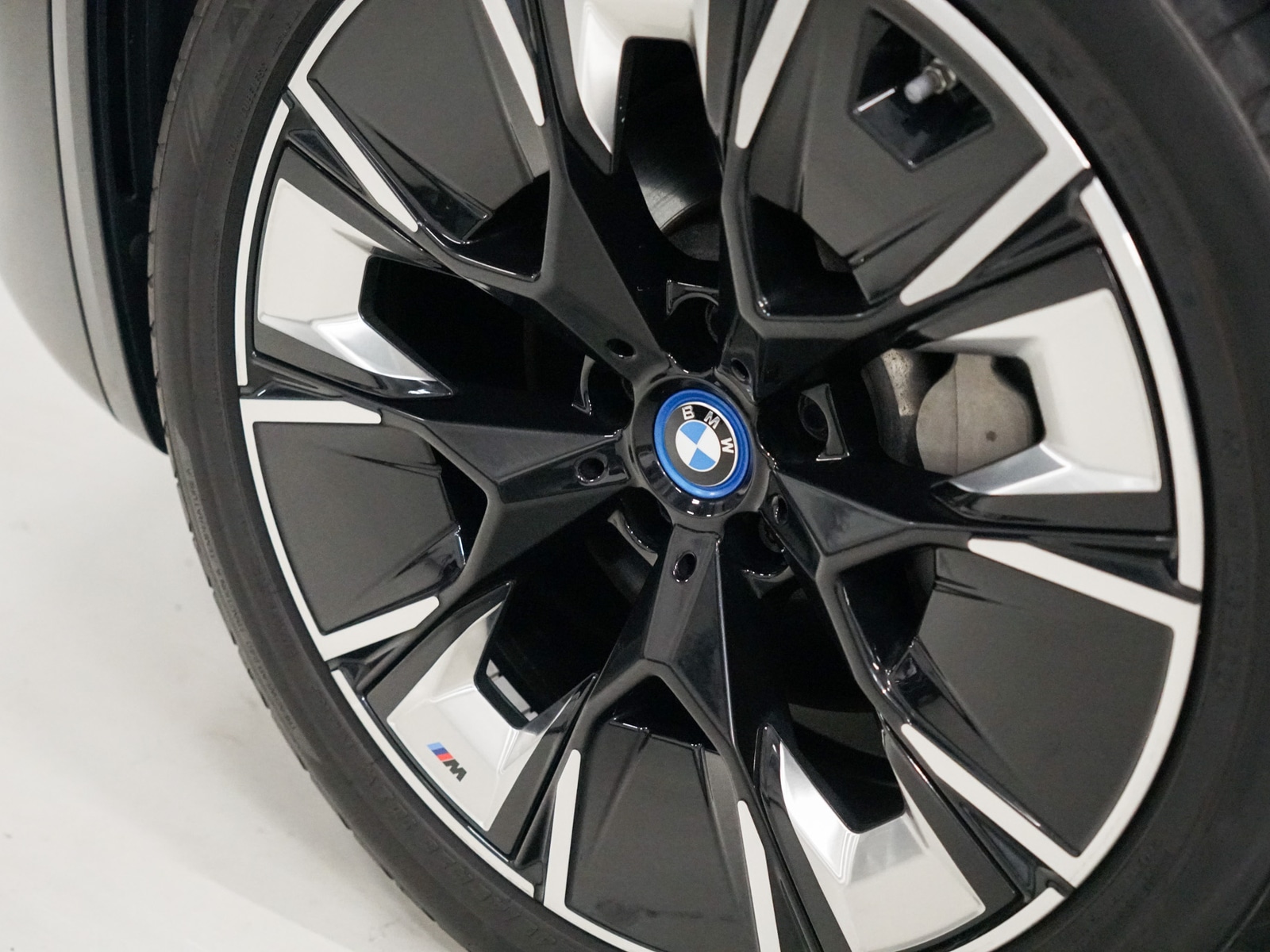 Foto van BMW Ix3