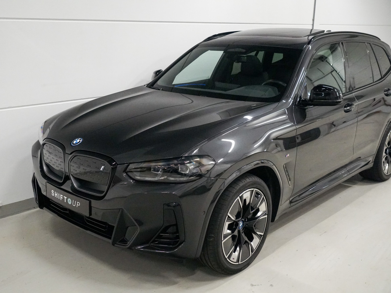 Foto van BMW Ix3