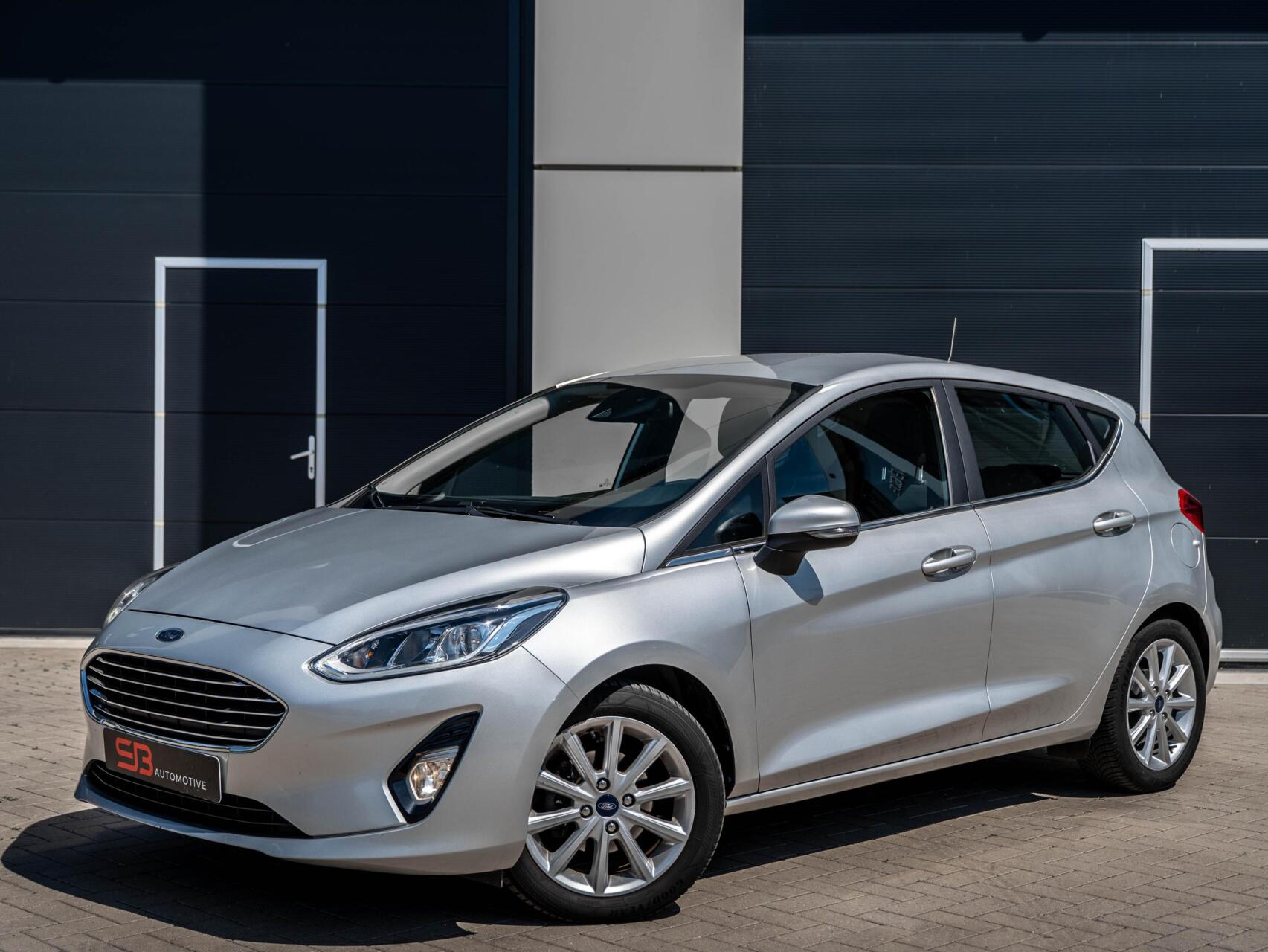 Ford Fiesta 1.1 Trend Cruise|Navi|Radio|Sensor|Lane assist! 2018 - voorkant